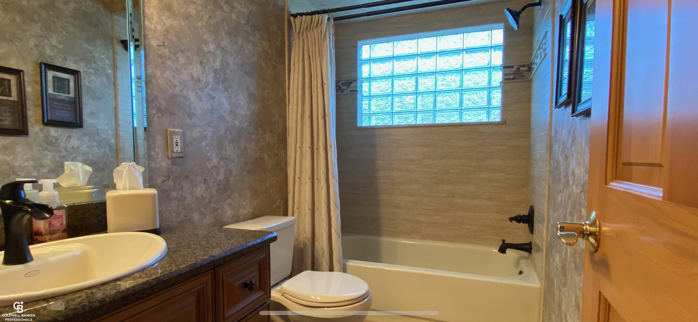 47351 Bobwhite Lane, Shelby Twp, MI 48315 — Photo 26