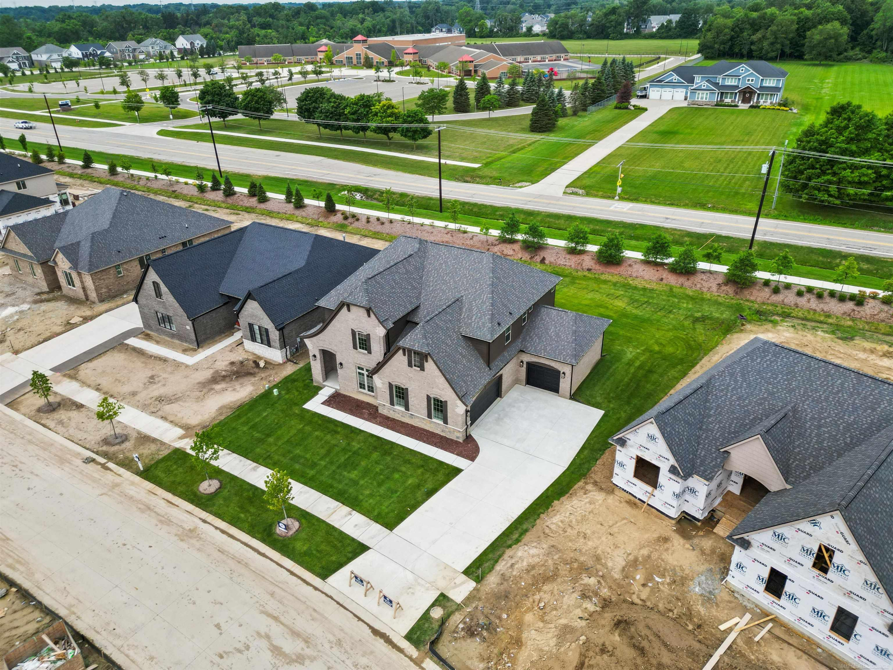 55735 Bay Oaks Court, 5, Shelby Twp, MI 48315 — Photo 9
