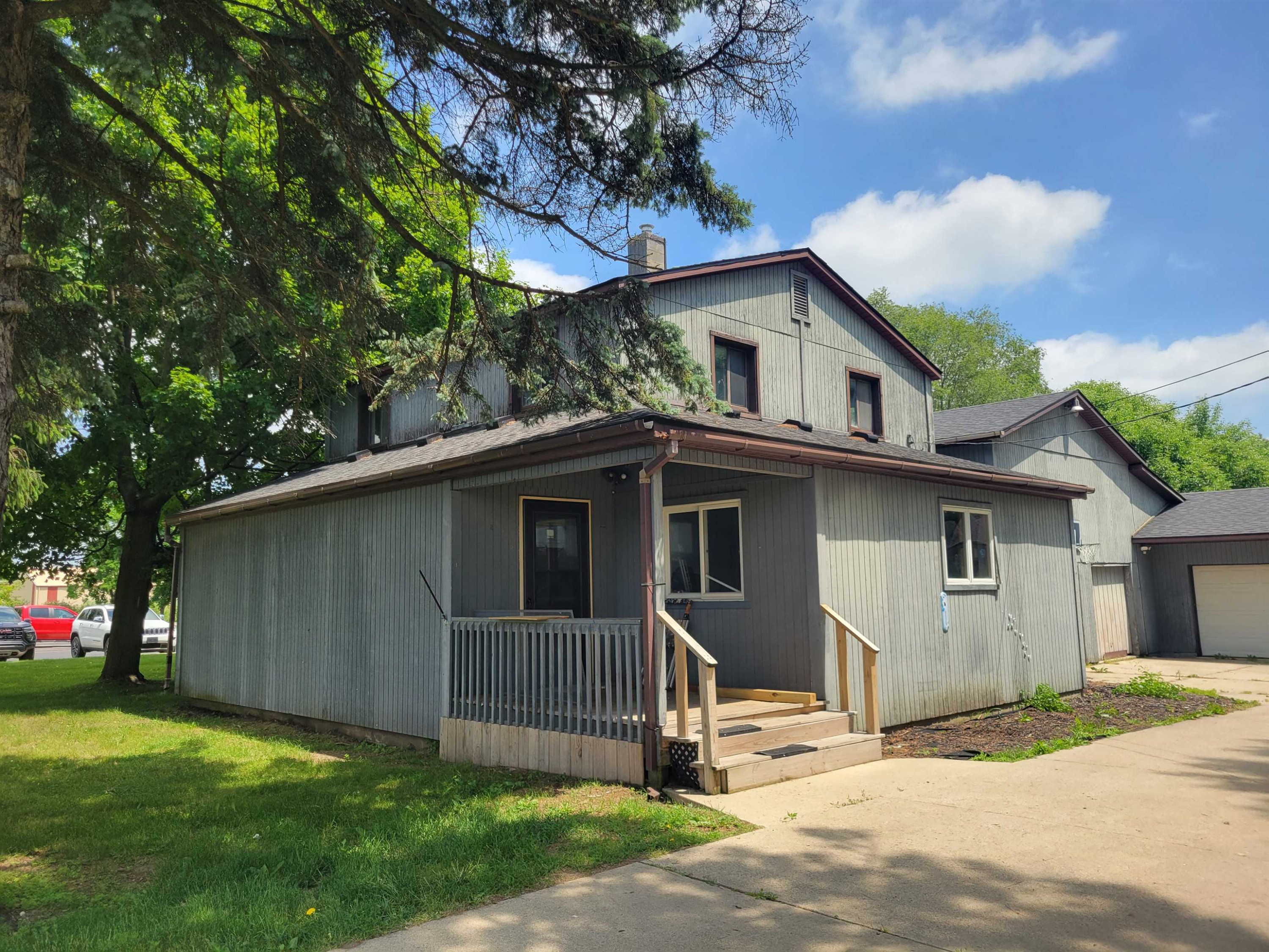11372 N Linden Road, Clio, MI 48420 — front exterior