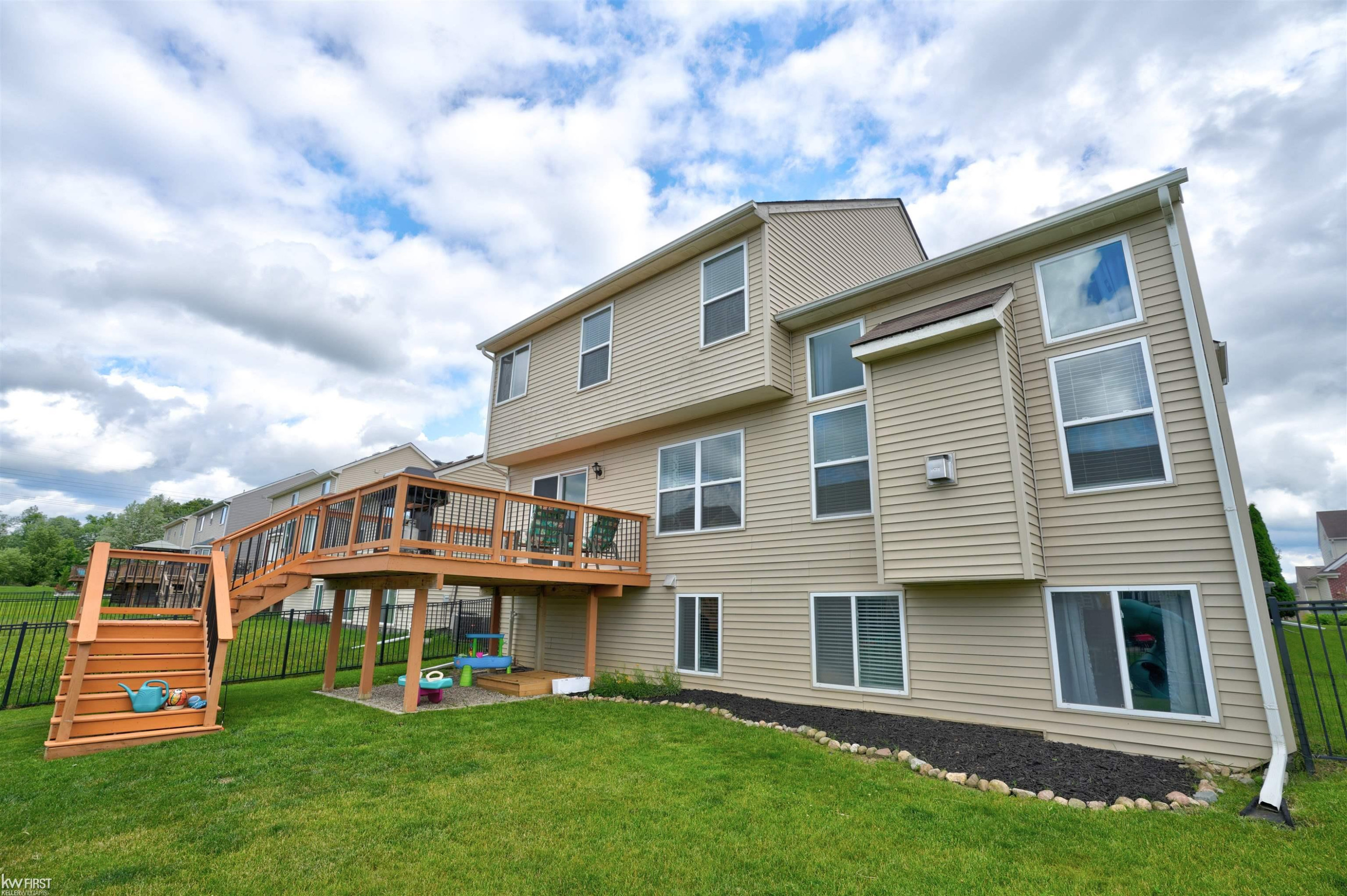 4121 Ash Tree Lane, Howell, MI 48843 — Photo 3