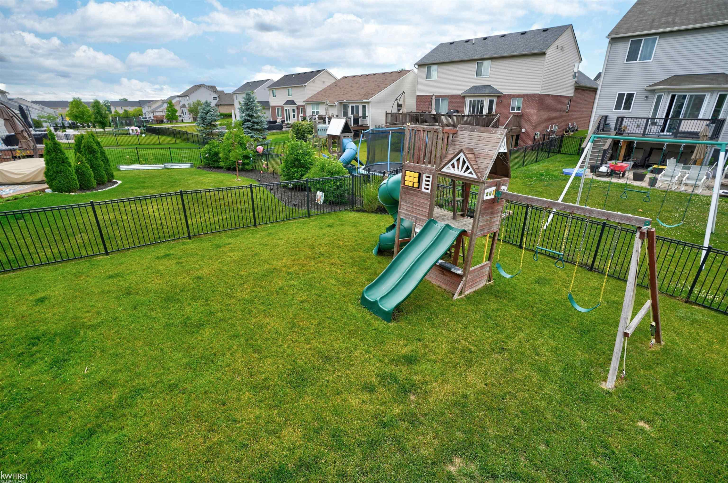 4121 Ash Tree Lane, Howell, MI 48843 — Photo 60
