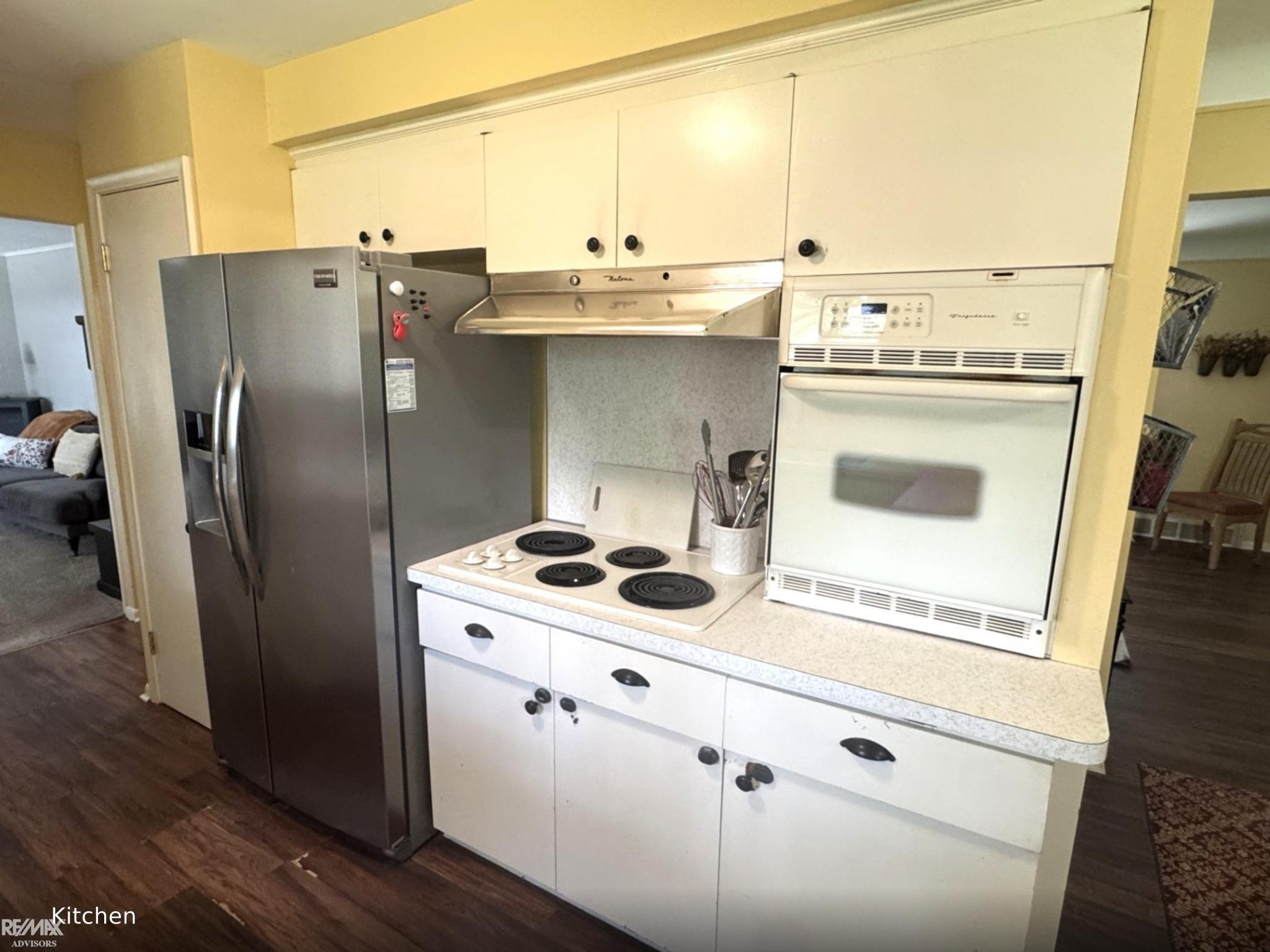 44790 Kemp Street, Sterling Heights, MI 48314 — Photo 5