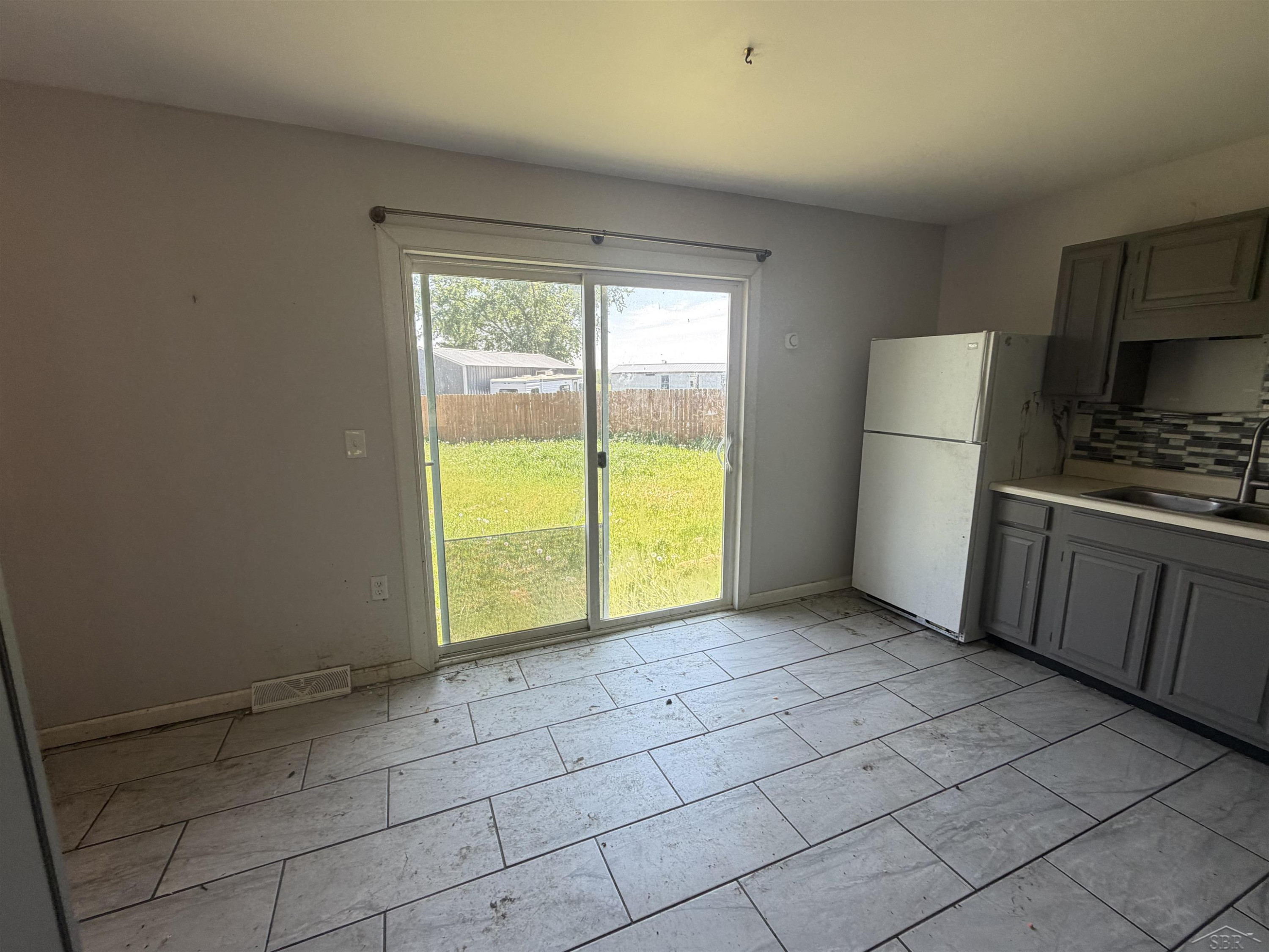9881 Meadow Lane, Farwell, MI 48642 — Photo 7