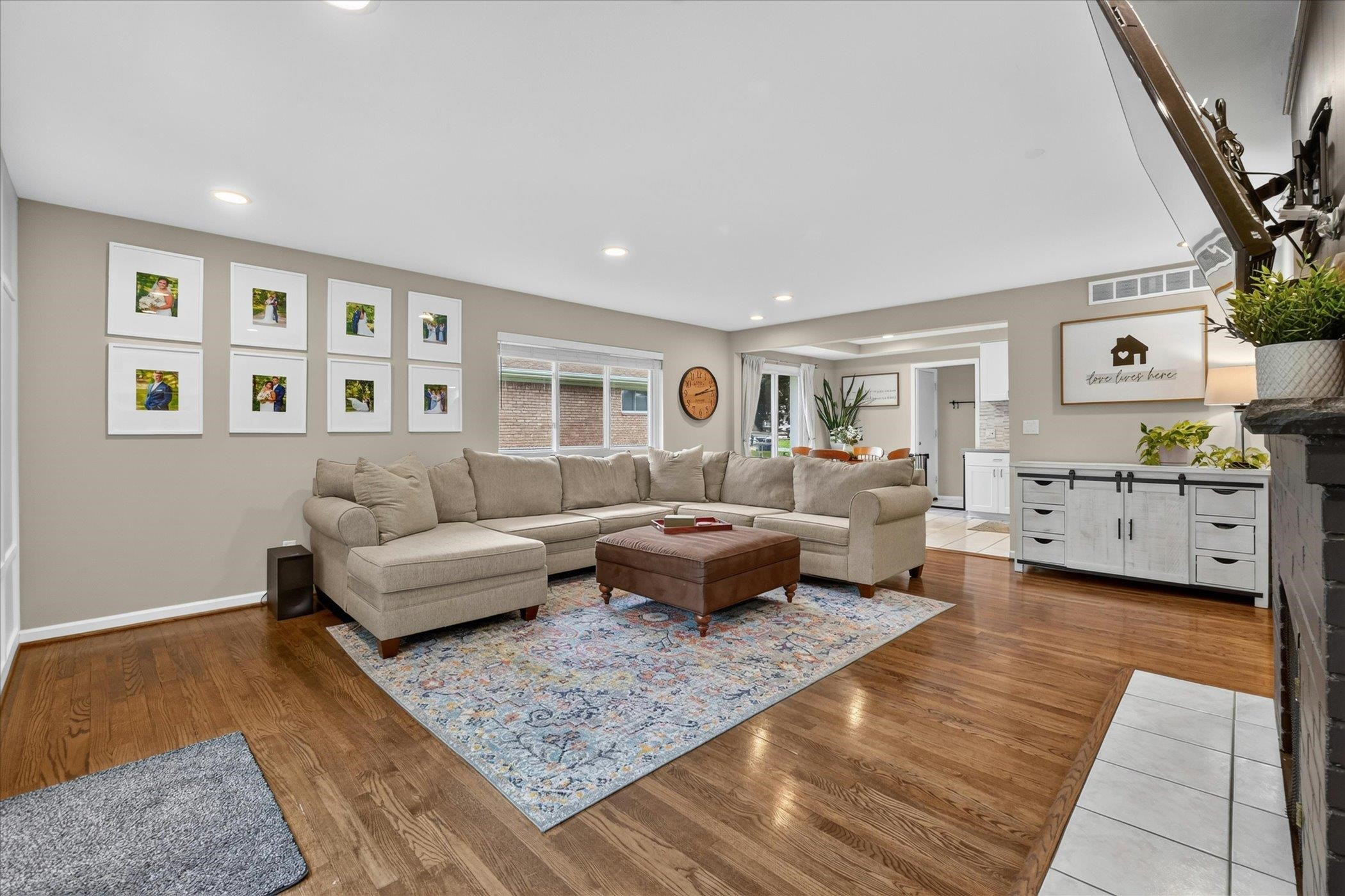 5845 OLYMPIC Parkway, Waterford, MI 48329 — Photo 8