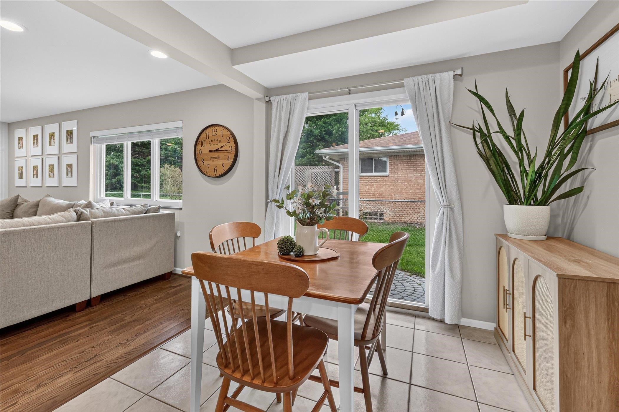 5845 OLYMPIC Parkway, Waterford, MI 48329 — Photo 11
