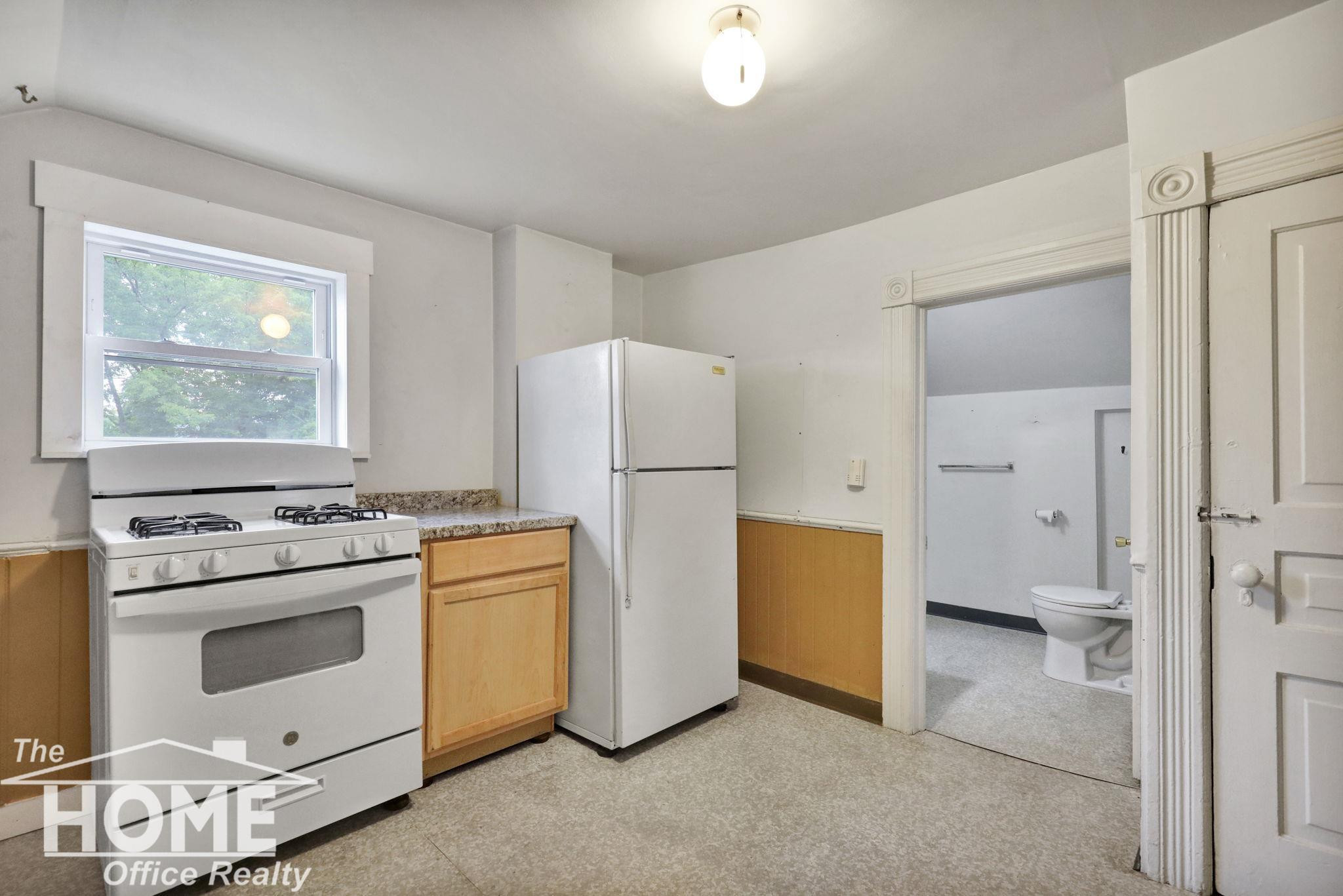 422 Clinton Street, Owosso, MI 48867 — Photo 3