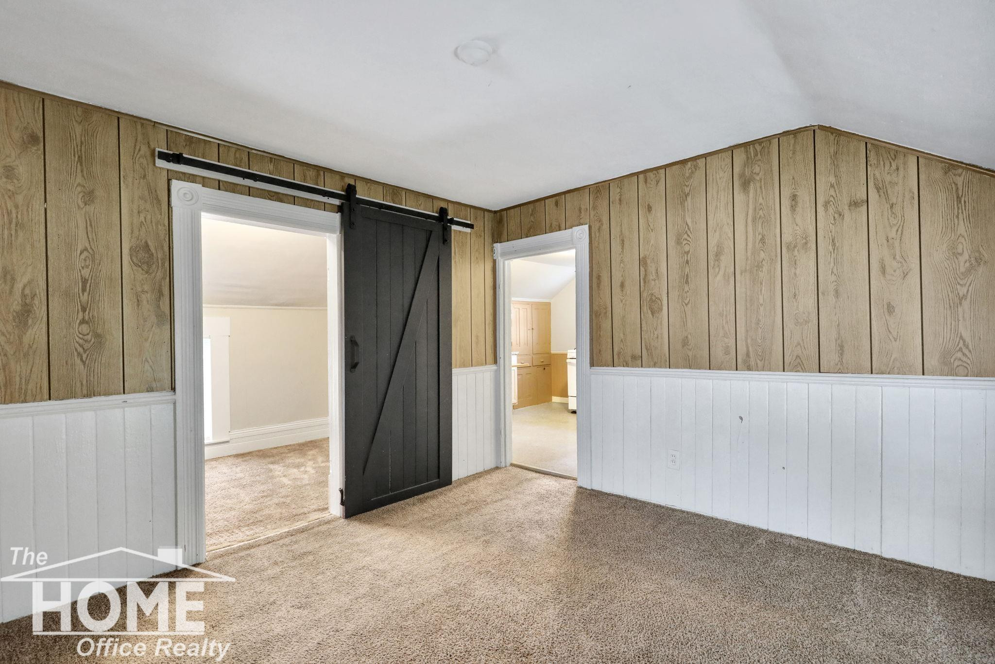 422 Clinton Street, Owosso, MI 48867 — Photo 5