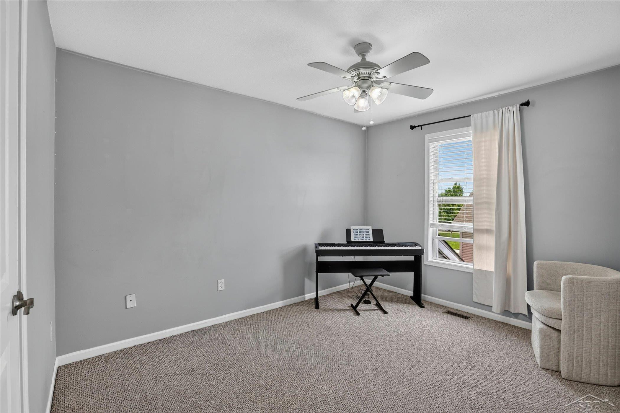 8914 Cottonwood Drive, Freeland, MI 48623 — Photo 24