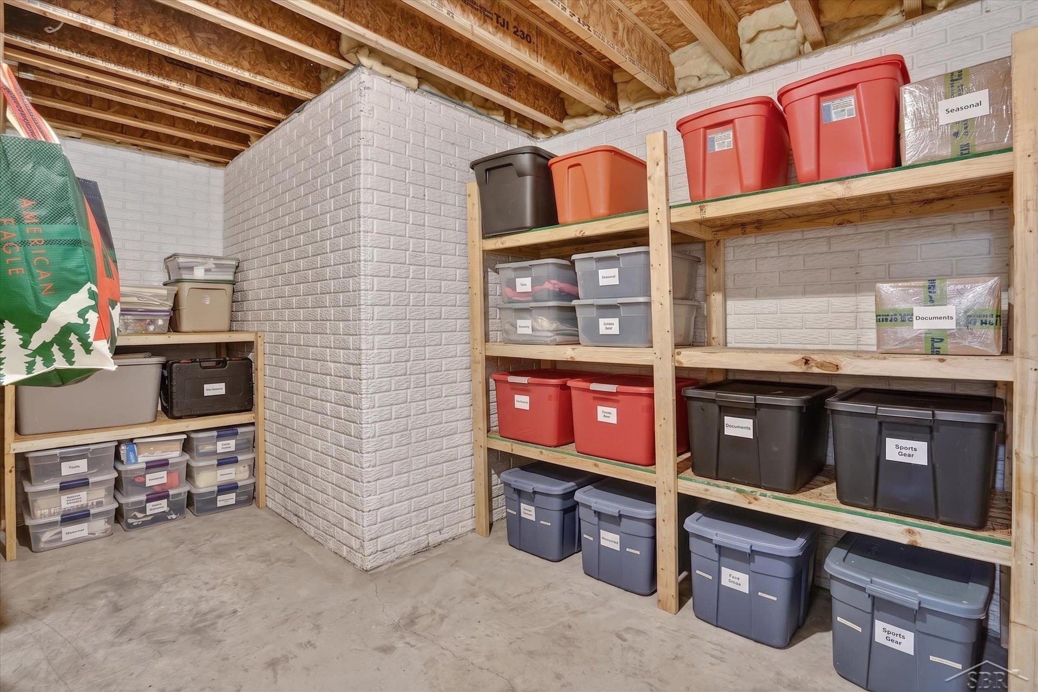 8914 Cottonwood Drive, Freeland, MI 48623 — Photo 30