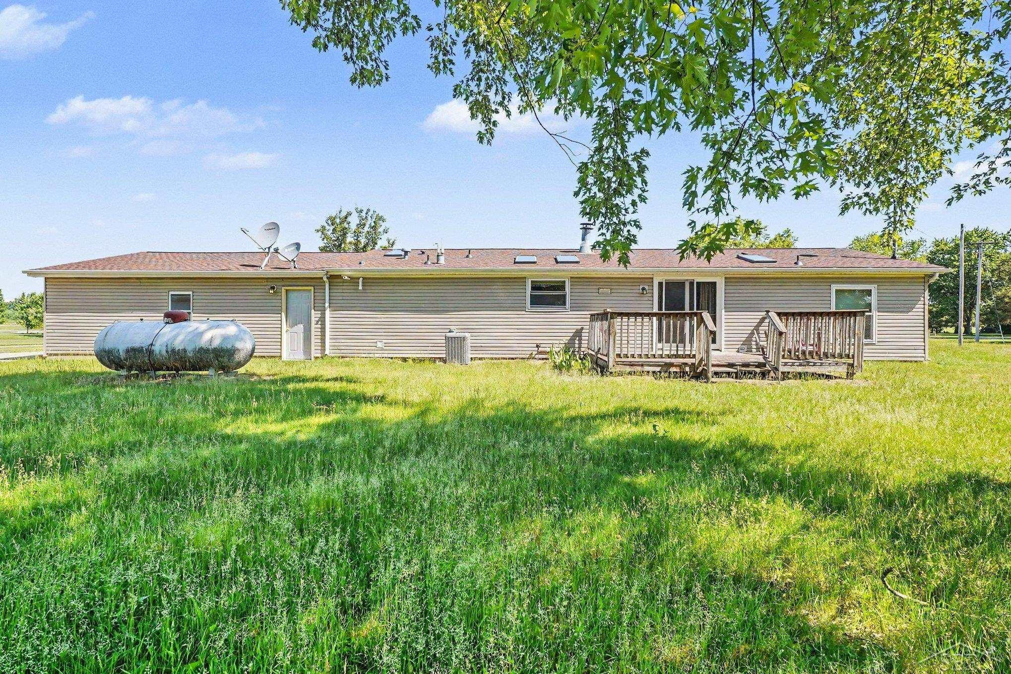 12725 Baldwin Drive, Chesaning, MI 48616 — Photo 19