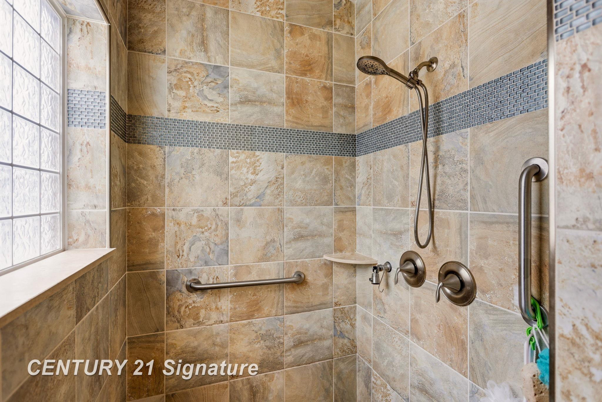 5178 Pebblestone Lane, Saginaw, MI 48603 — Photo 30