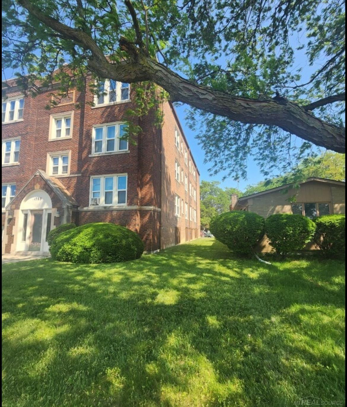 1705 Oakman Boulevard, Detroit, MI 48238 — Photo 2