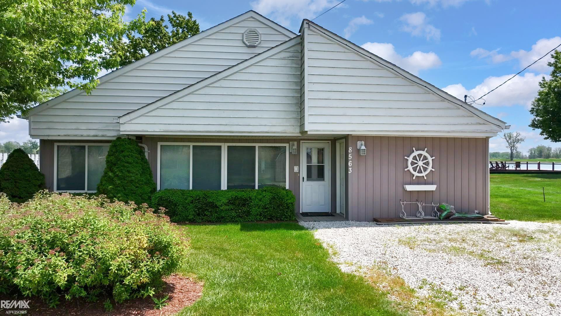 8563 South Channel Drive, MI 48028 — Photo 34