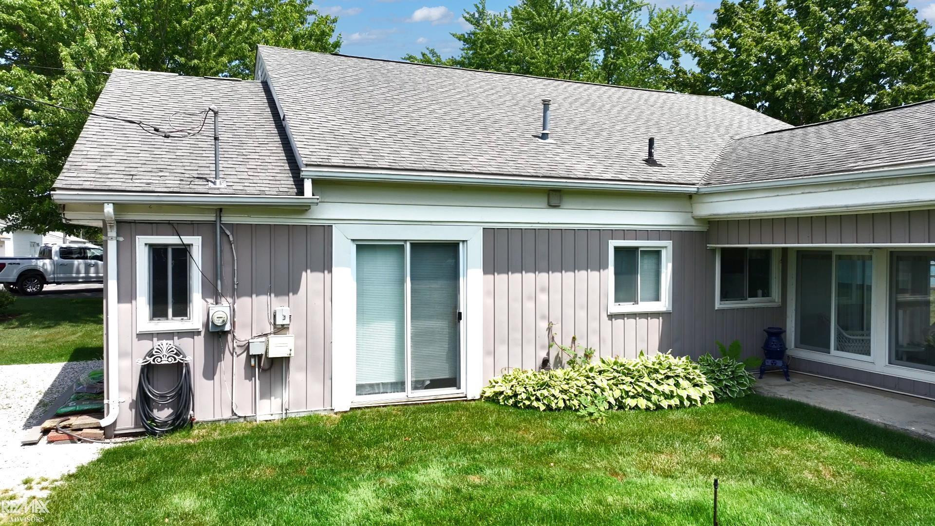 8563 South Channel Drive, MI 48028 — Photo 42