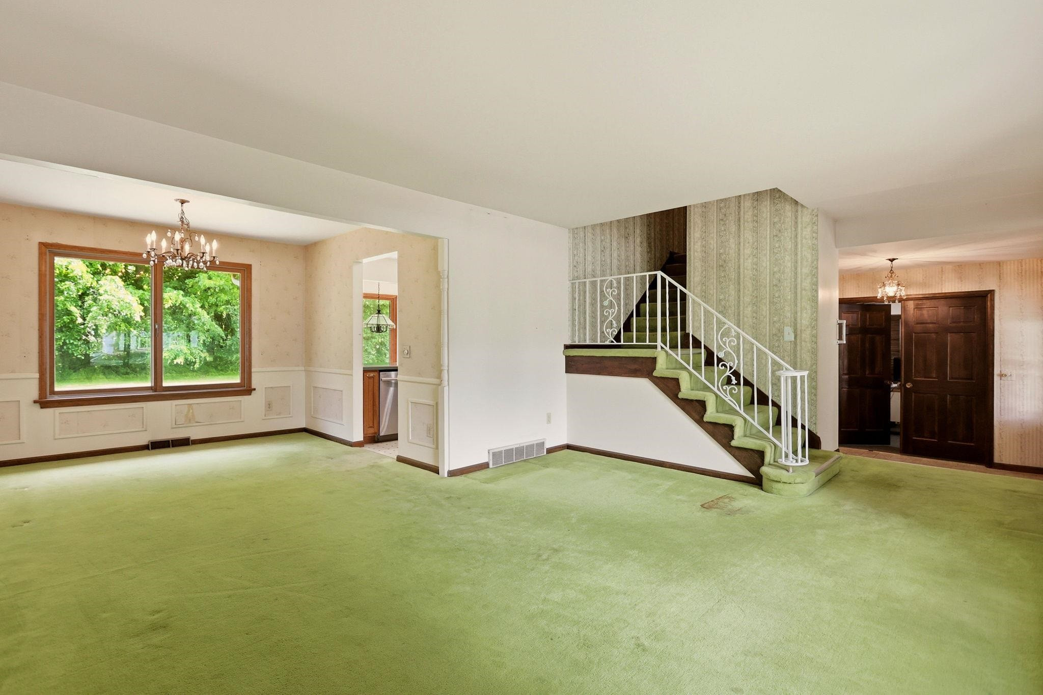 577 E Franconian Drive, Frankenmuth, MI 48734 — Photo 12