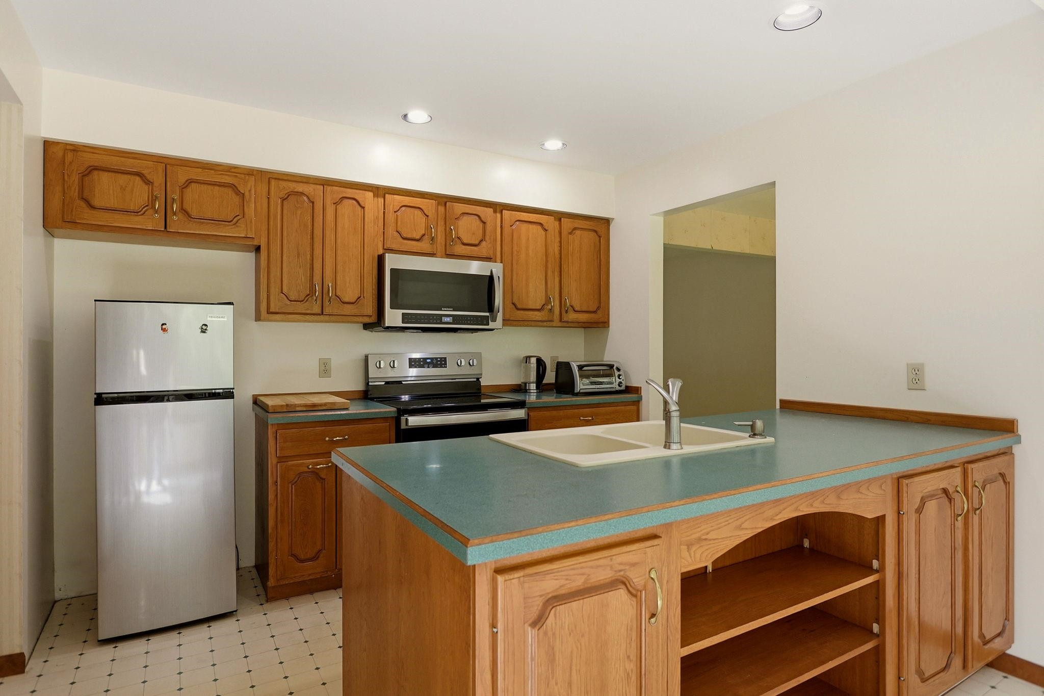 577 E Franconian Drive, Frankenmuth, MI 48734 — Photo 16