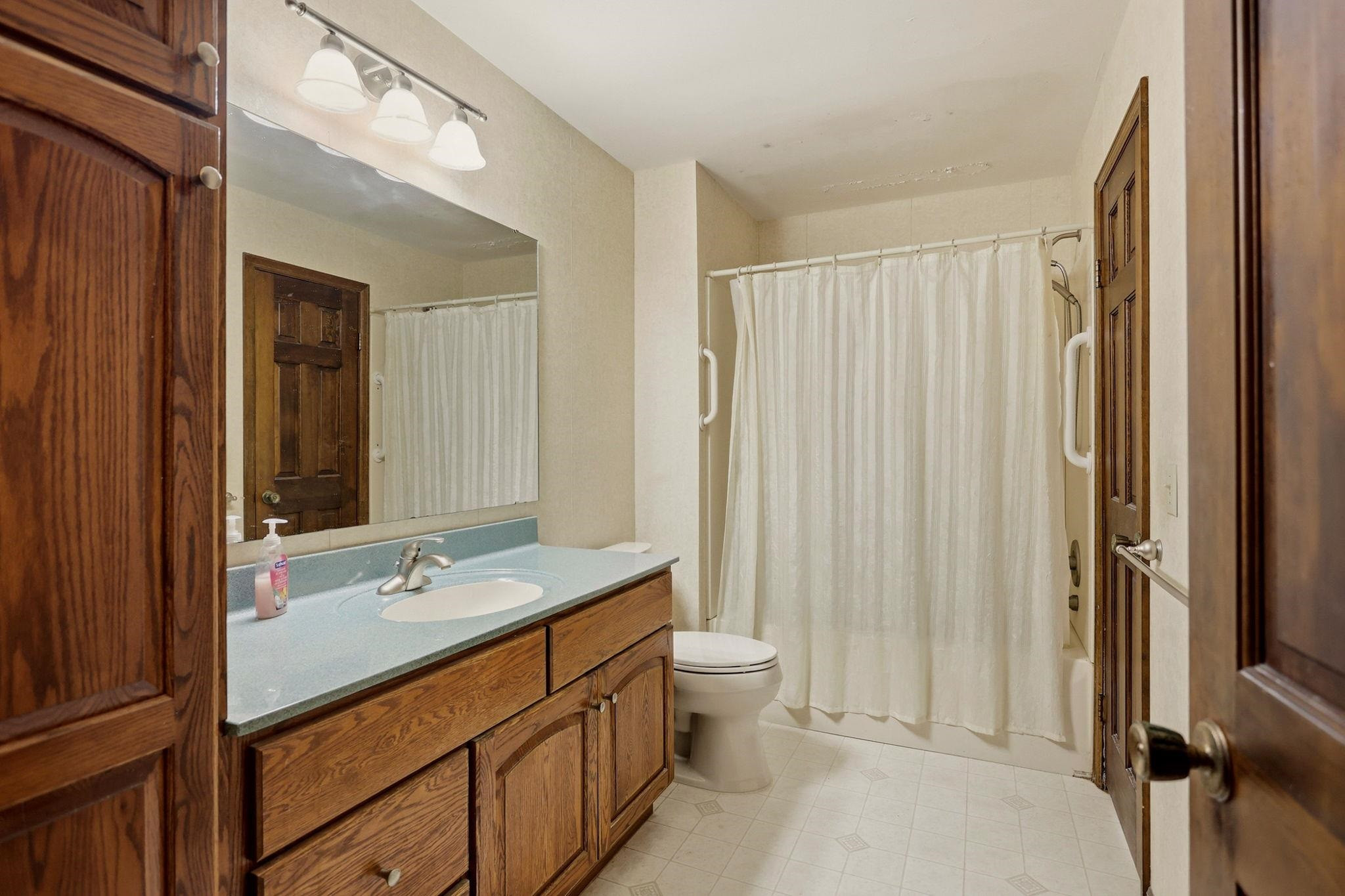 577 E Franconian Drive, Frankenmuth, MI 48734 — Photo 32