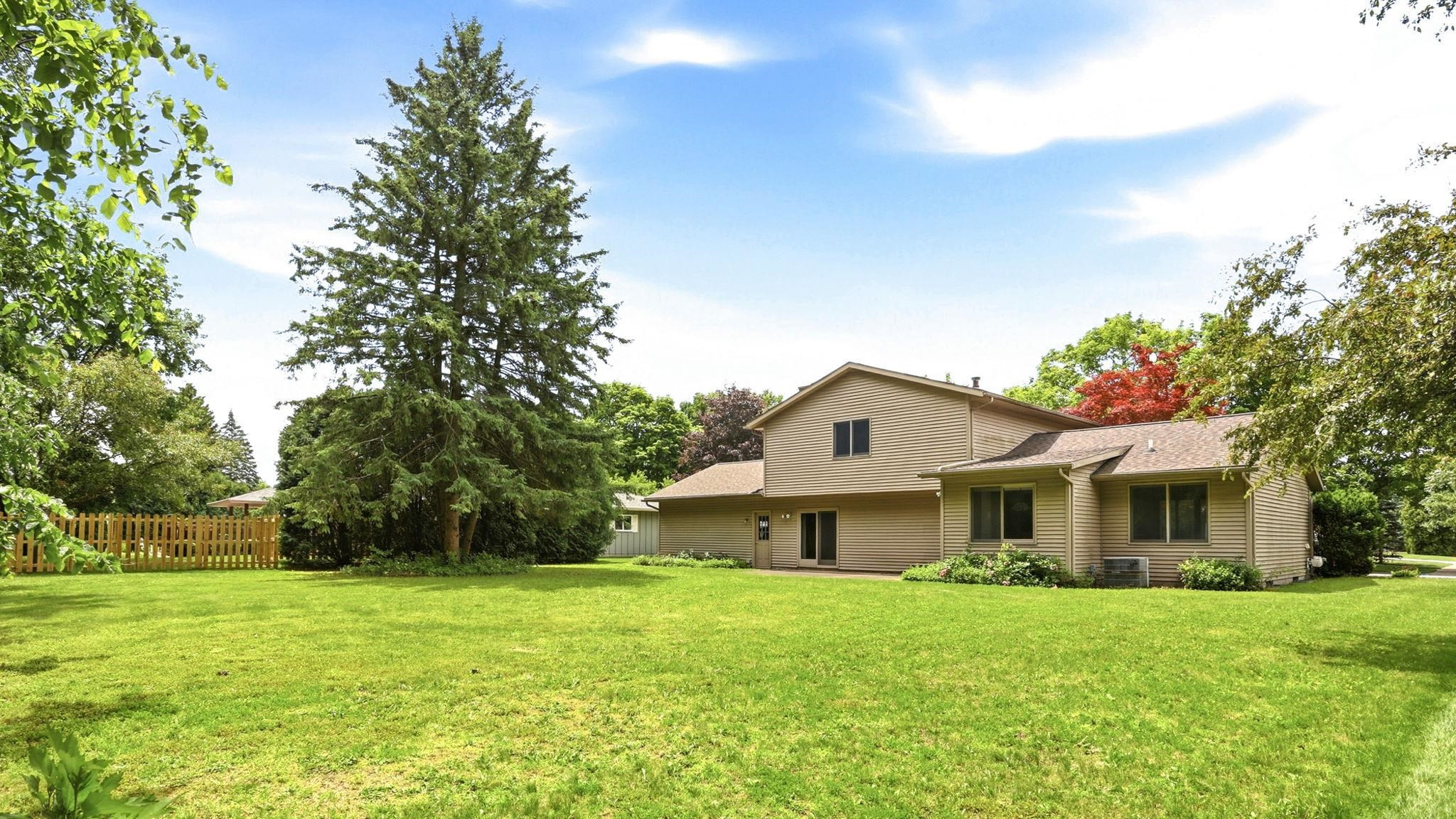 577 E Franconian Drive, Frankenmuth, MI 48734 — Photo 44