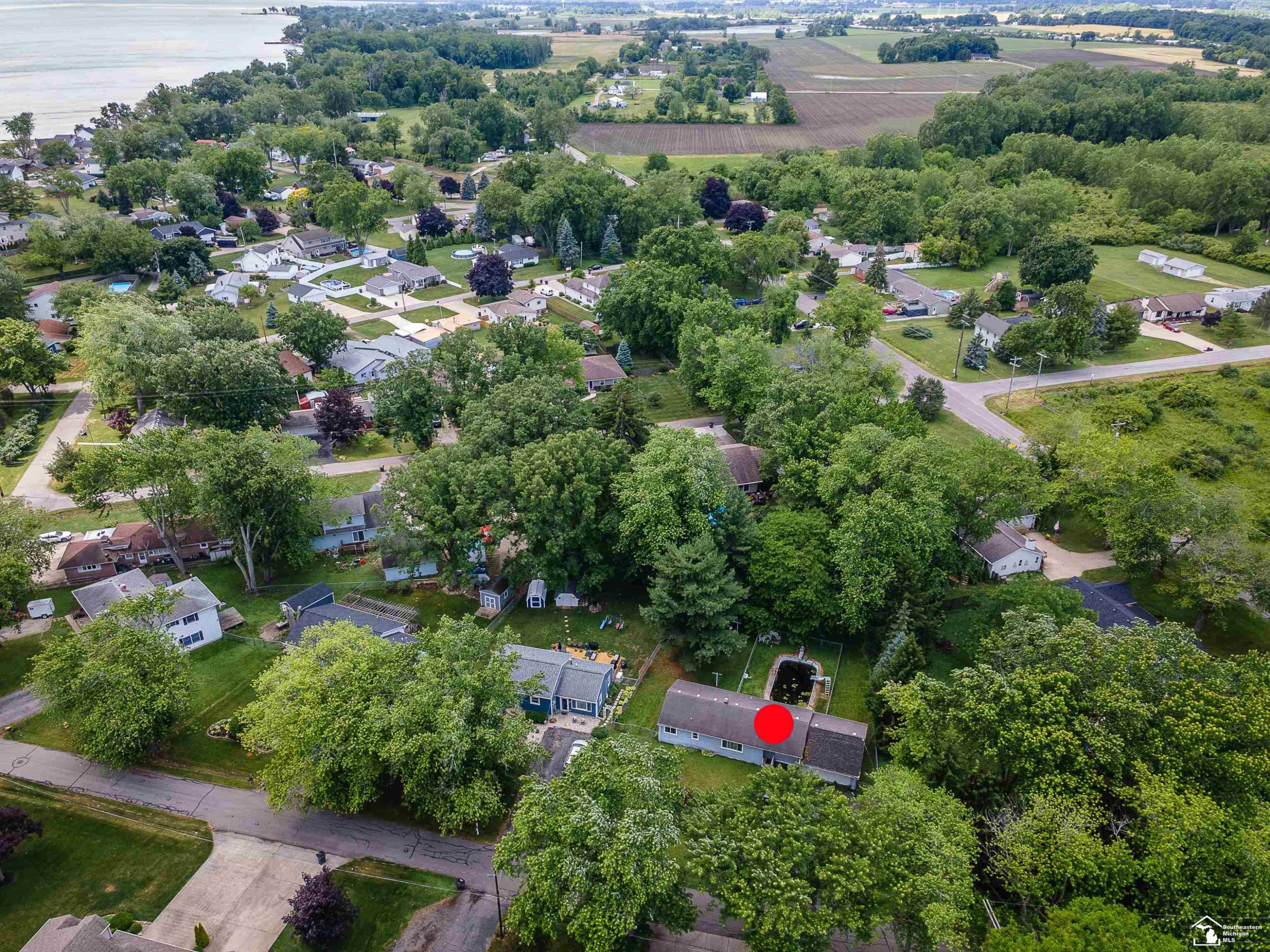 7701 Southmoor Drive, Monroe, MI 48161 — Photo 3