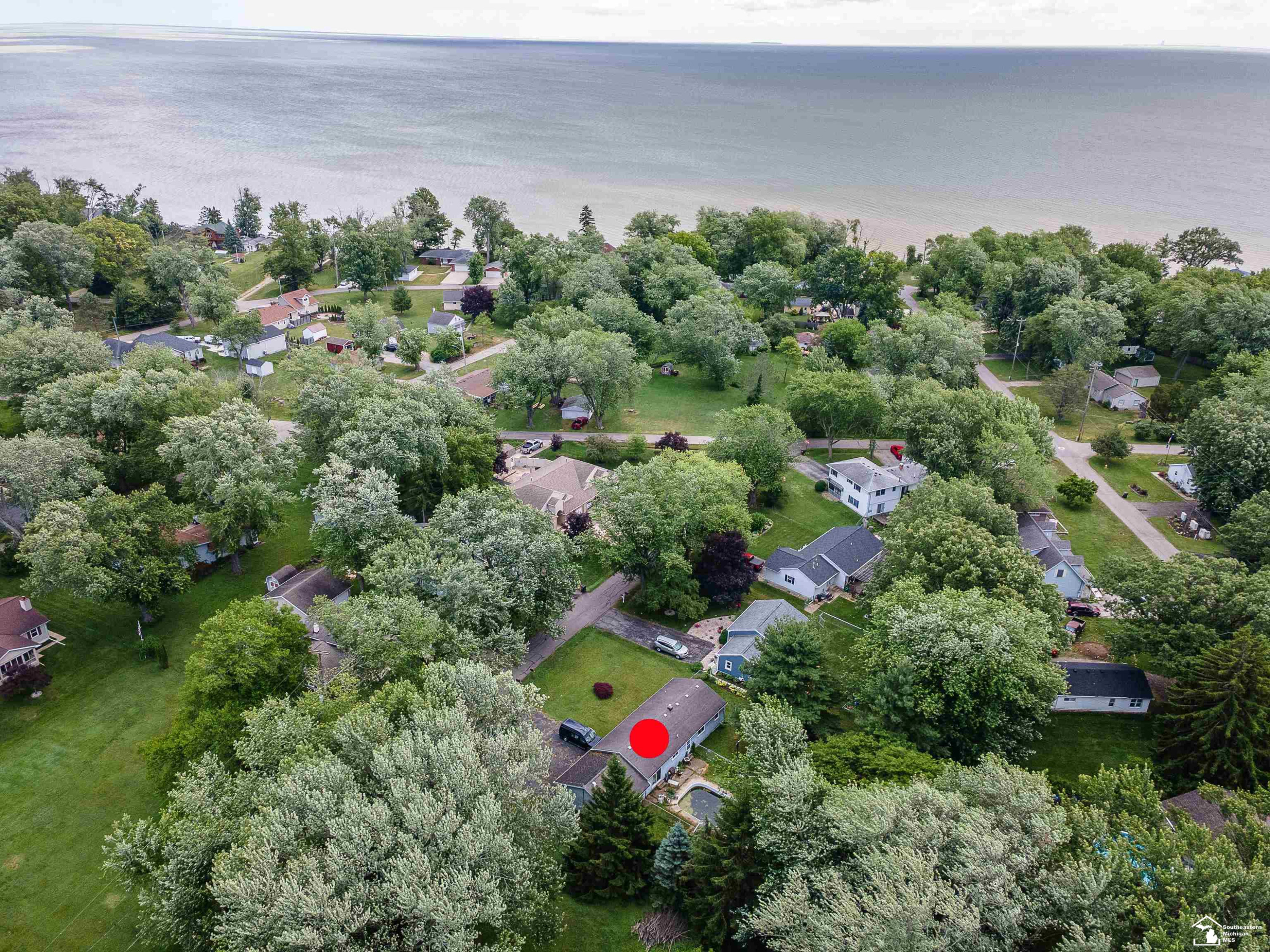 7701 Southmoor Drive, Monroe, MI 48161 — Photo 6
