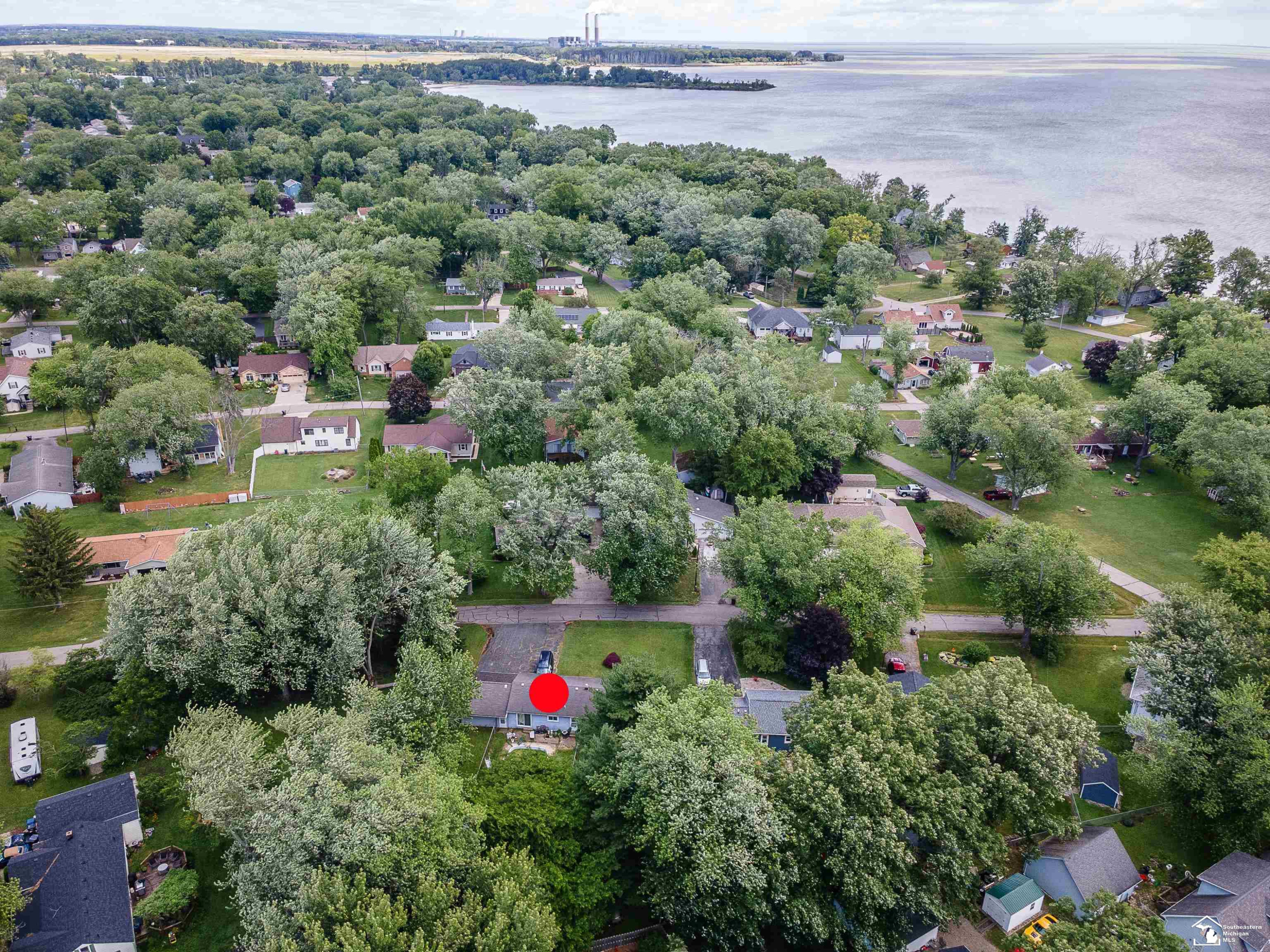 7701 Southmoor Drive, Monroe, MI 48161 — Photo 8