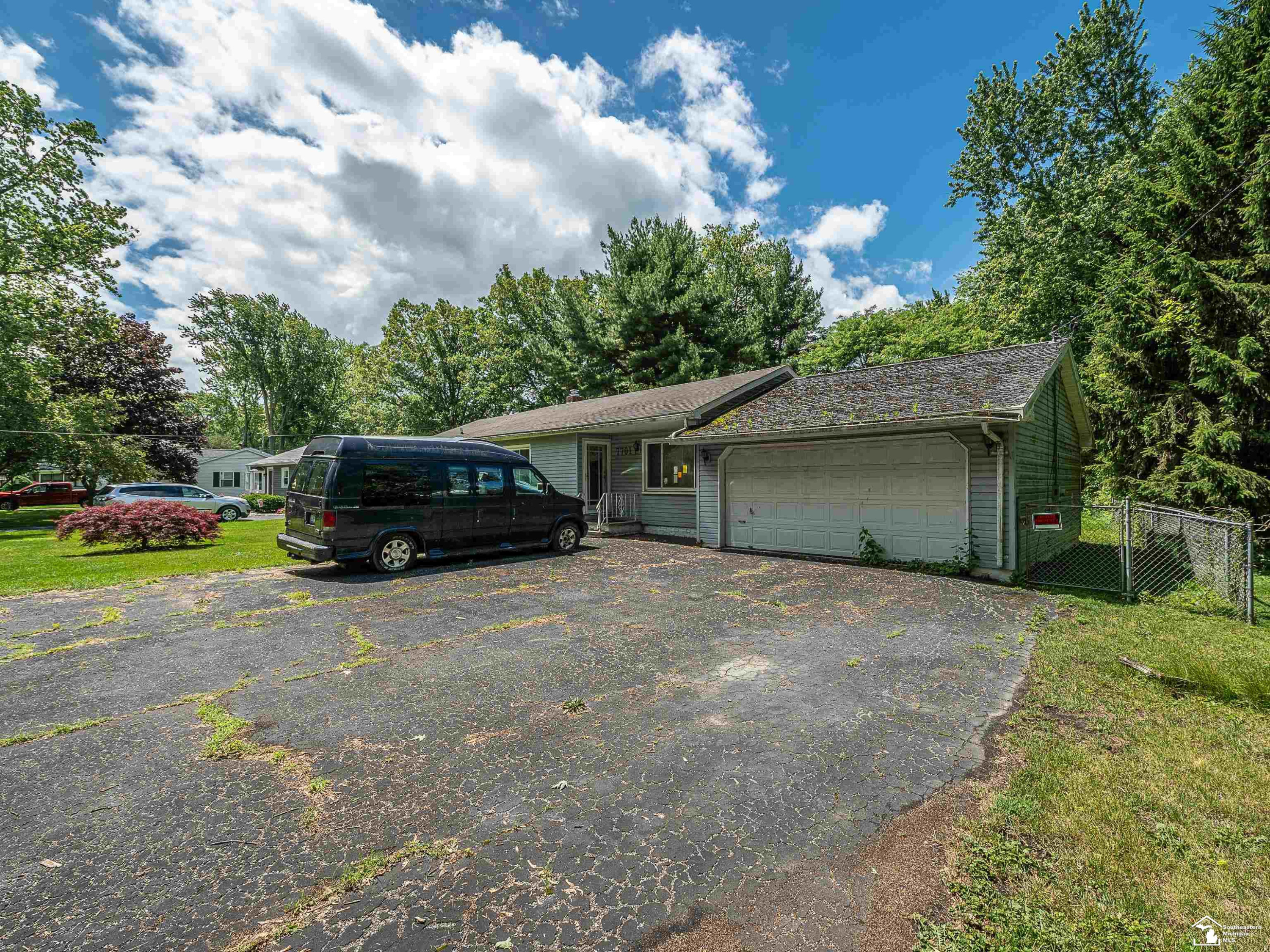 7701 Southmoor Drive, Monroe, MI 48161 — Photo 12