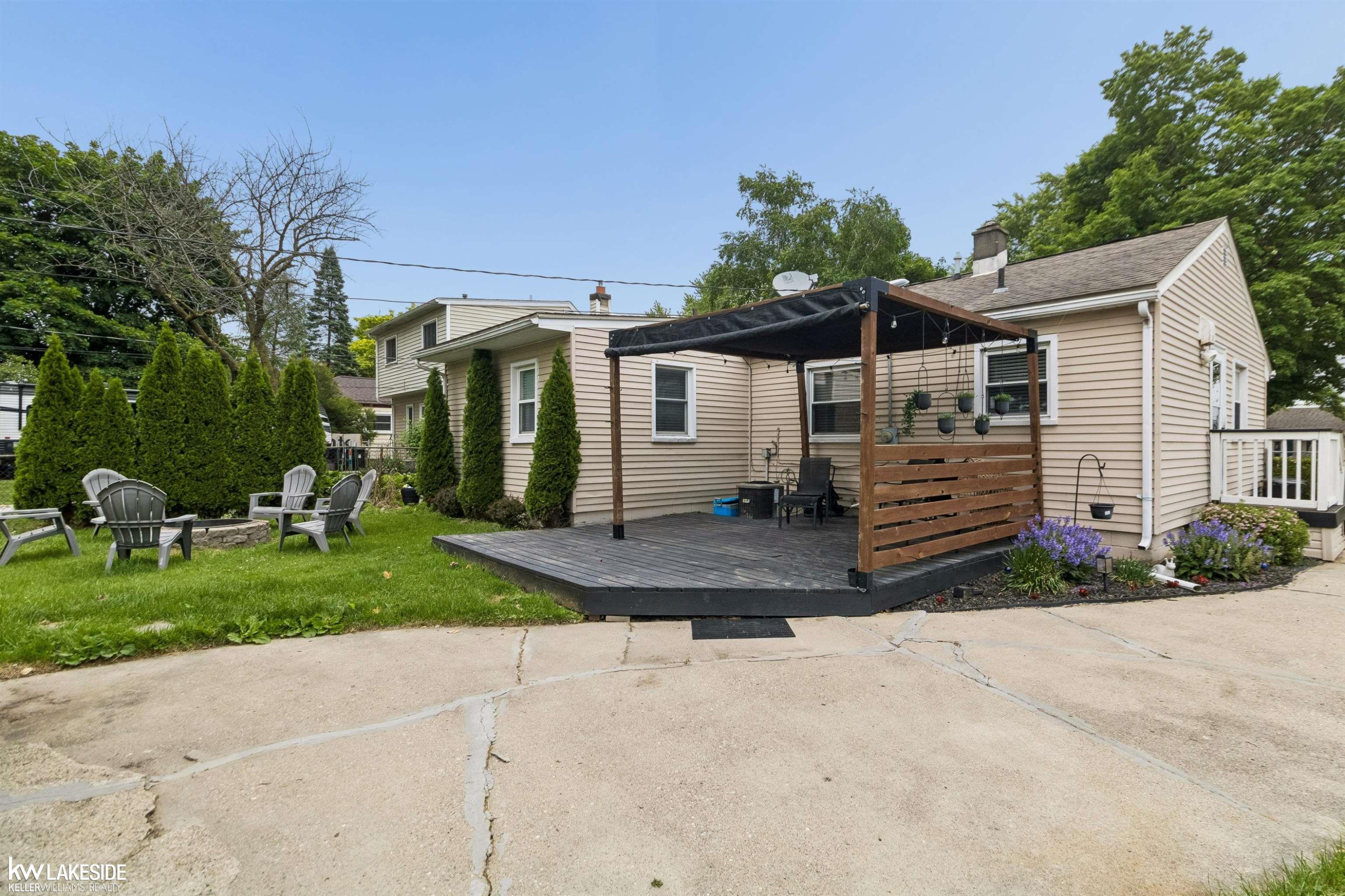 229 N Wilson Boulevard, Mount Clemens, MI 48043 — Photo 14