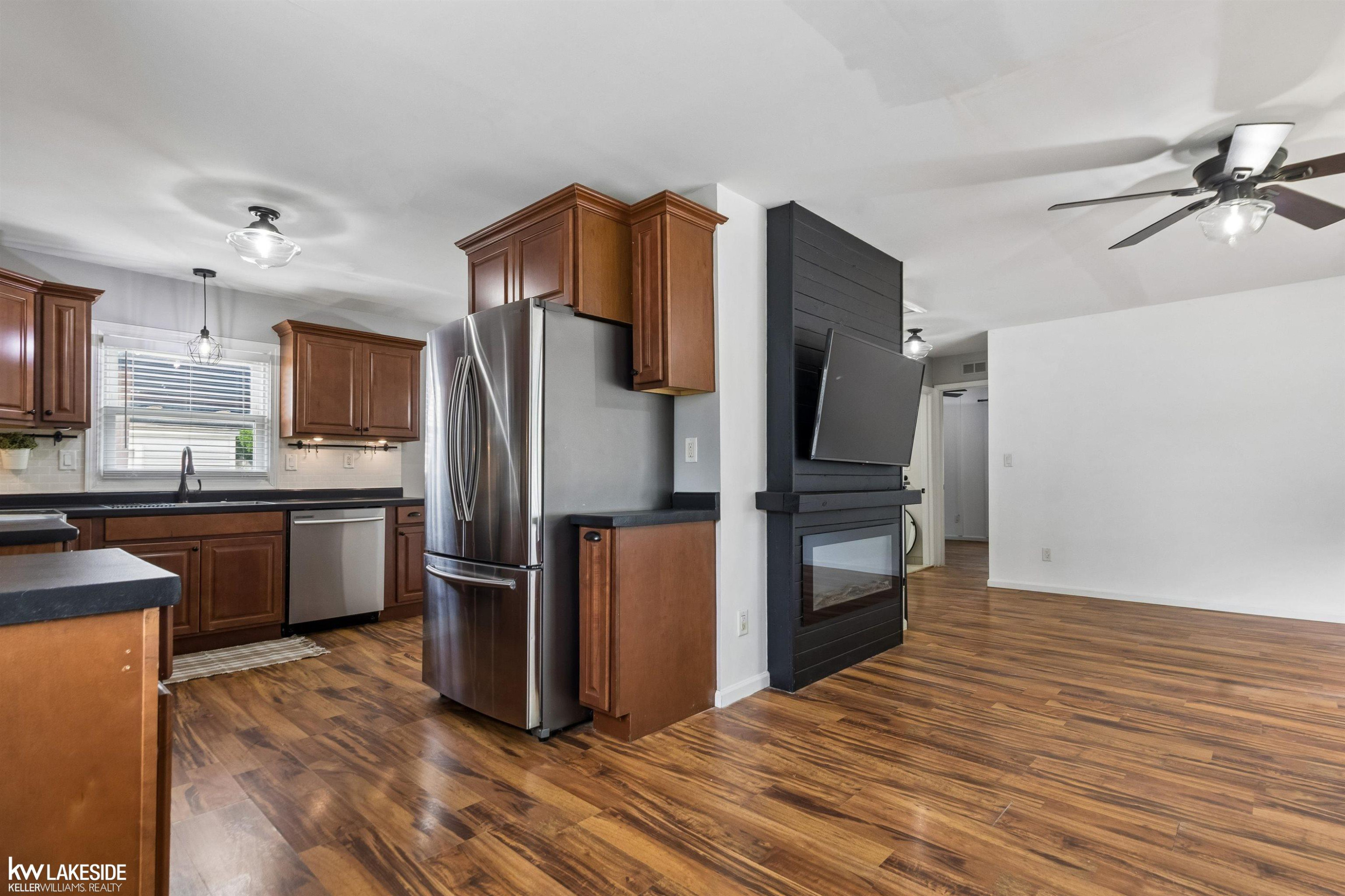 229 N Wilson Boulevard, Mount Clemens, MI 48043 — Photo 20