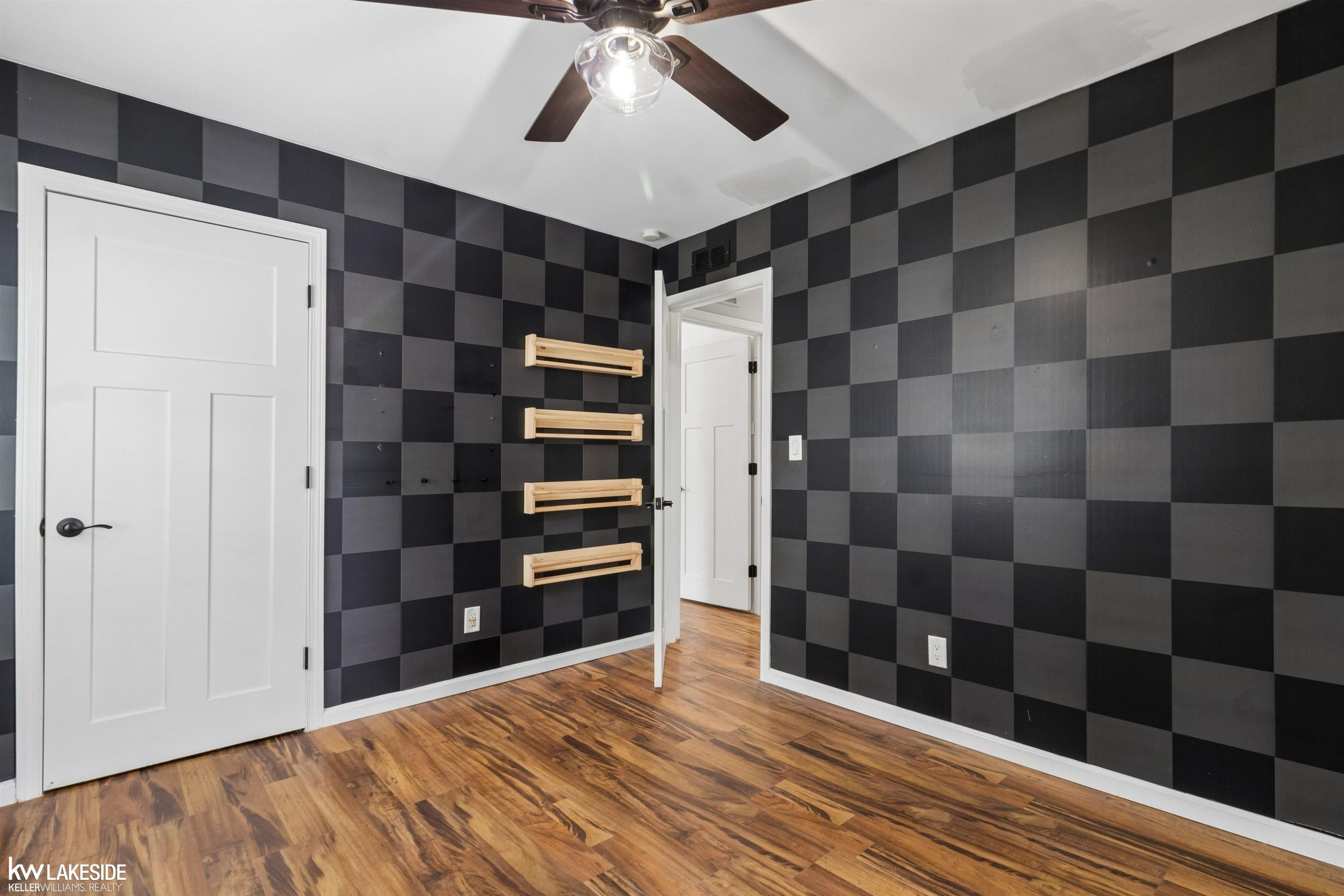 229 N Wilson Boulevard, Mount Clemens, MI 48043 — Photo 29