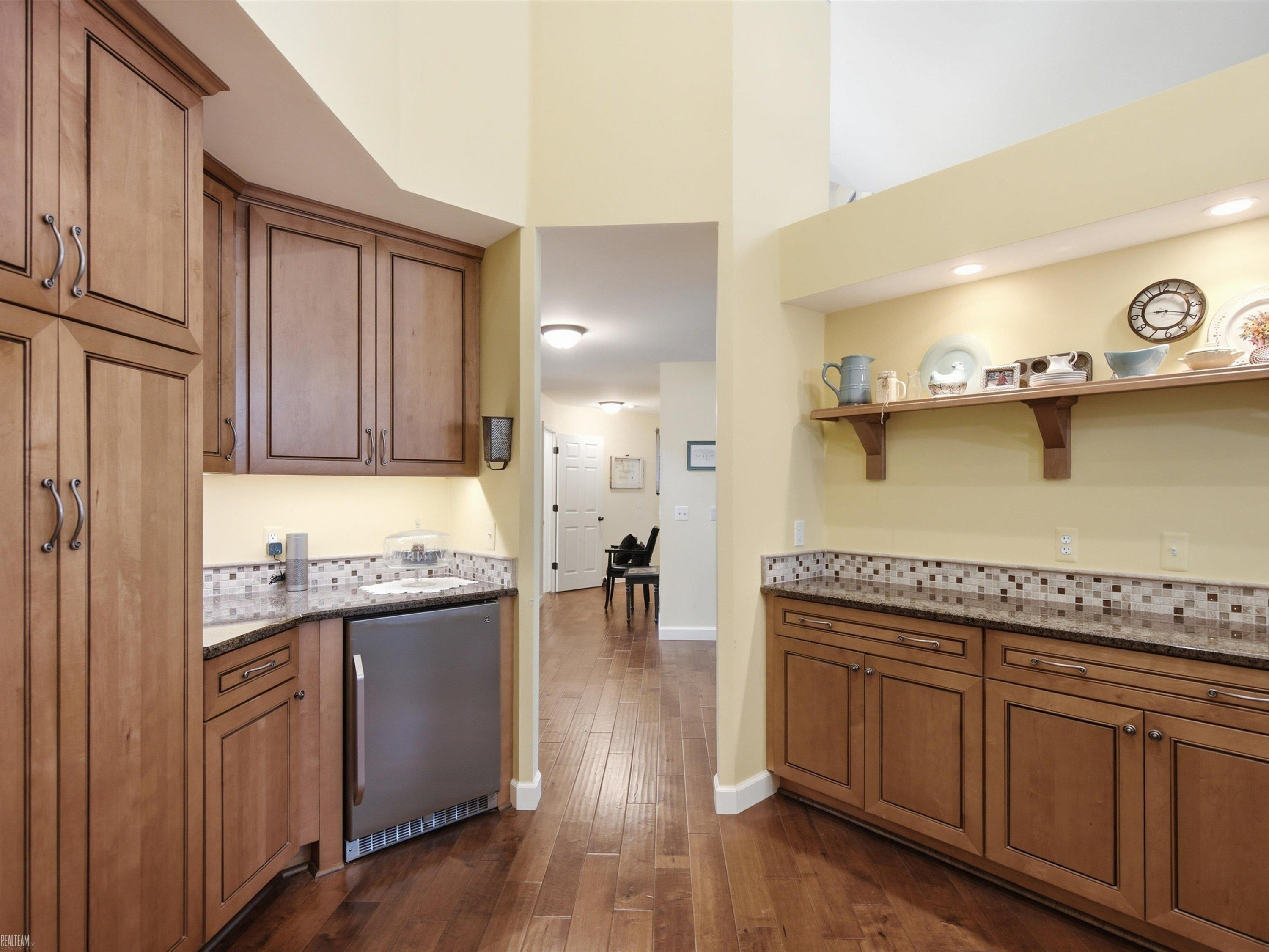 18036 N Lauren Drive, Clinton Twp, MI 48038 — Photo 14