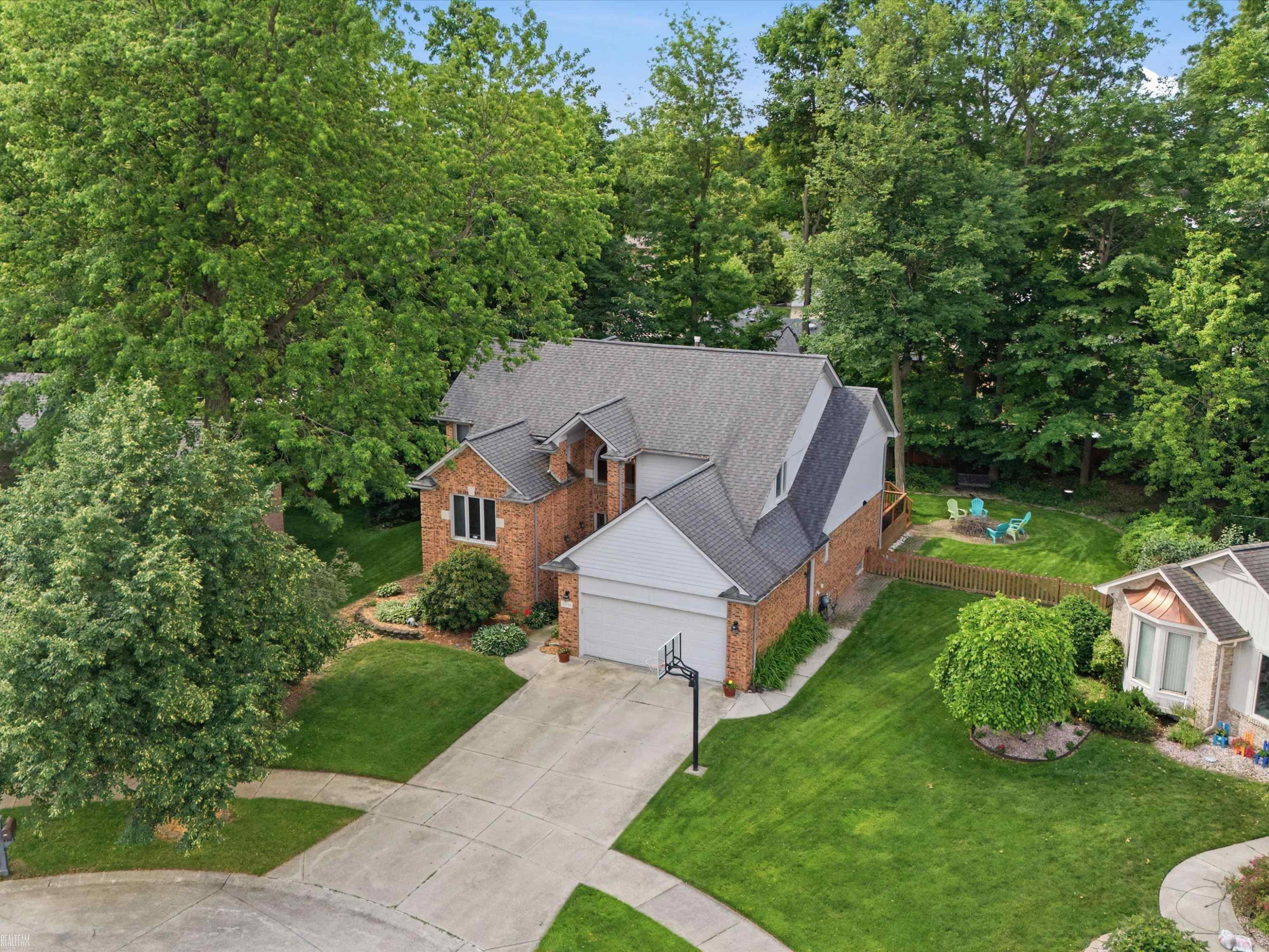 18036 N Lauren Drive, Clinton Twp, MI 48038 — Photo 45