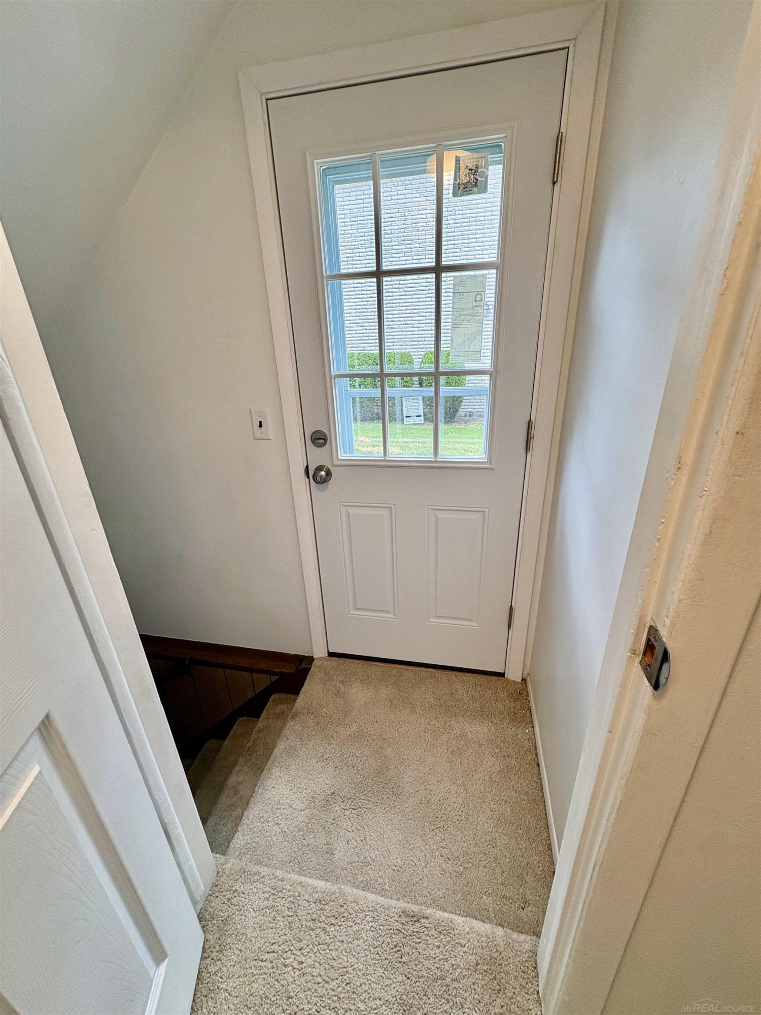 4384 15 Mile Road, 63, Sterling Heights, MI 48310 — Photo 6