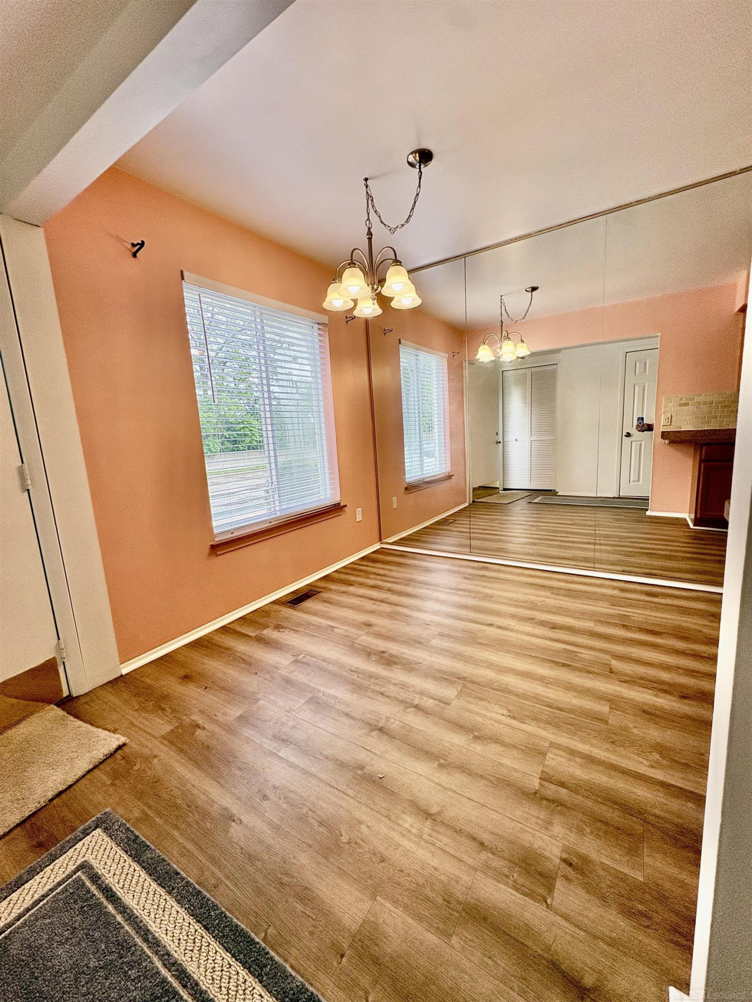 4384 15 Mile Road, 63, Sterling Heights, MI 48310 — Photo 8