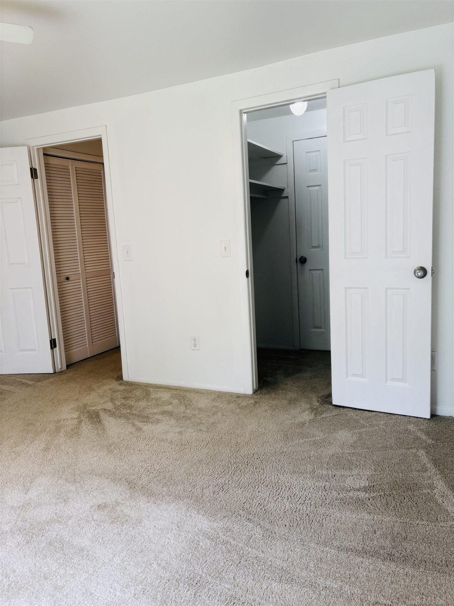 4384 15 Mile Road, 63, Sterling Heights, MI 48310 — Photo 17