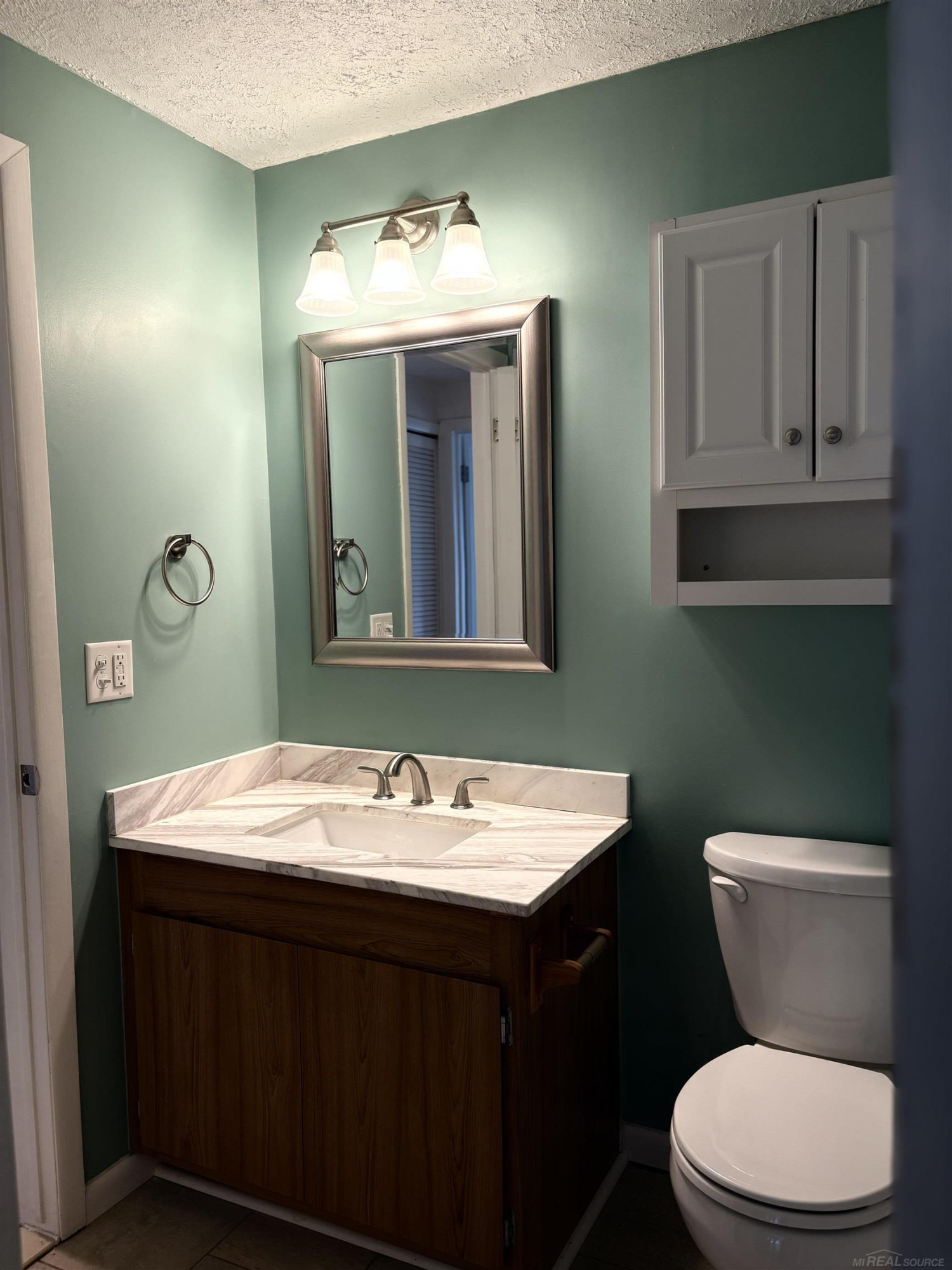 4384 15 Mile Road, 63, Sterling Heights, MI 48310 — Photo 21