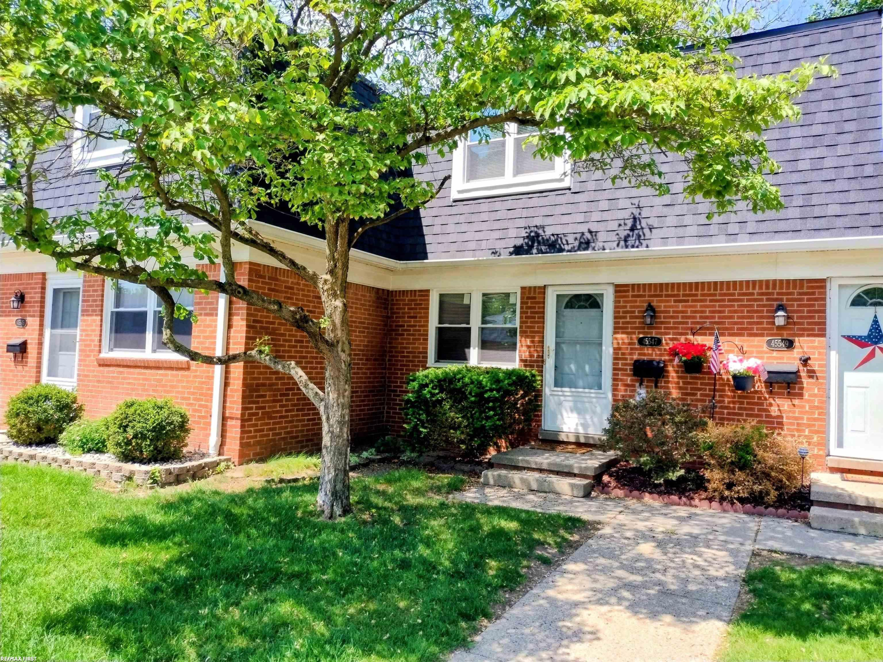 45547 Kensington Street, Utica, MI 48317 — front exterior