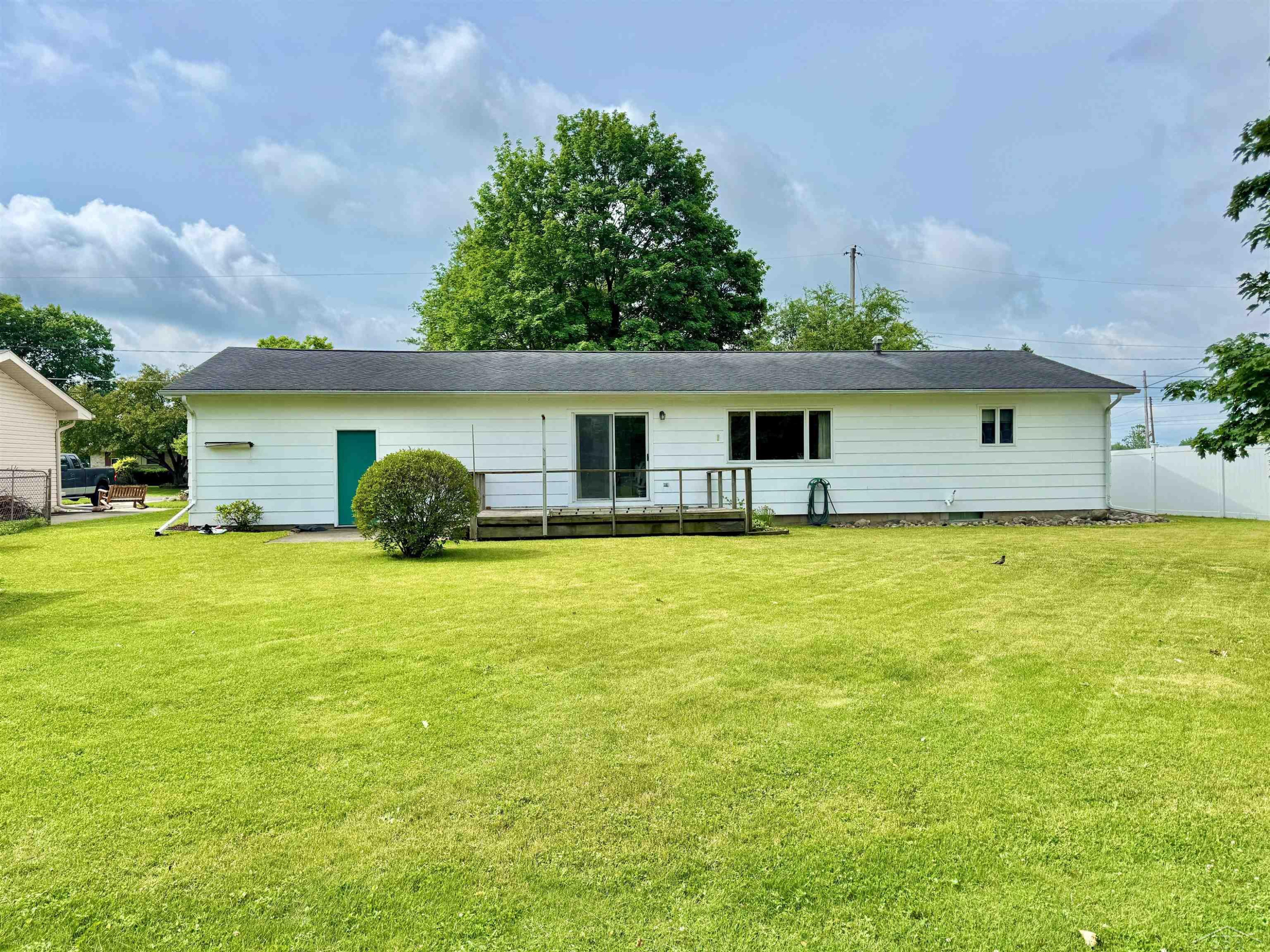 835 Wheelock Drive, Freeland, MI 48623 — Photo 19