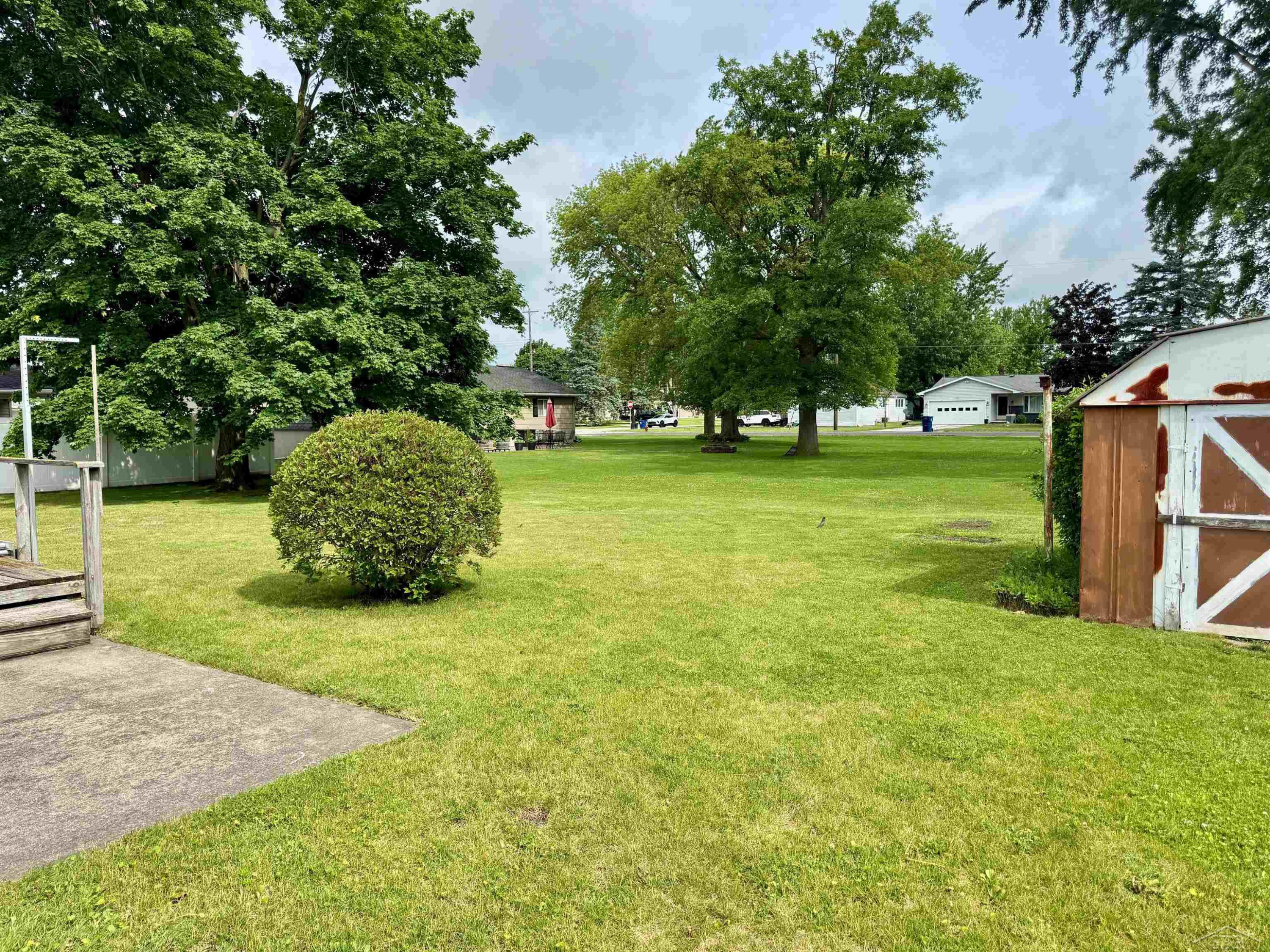 835 Wheelock Drive, Freeland, MI 48623 — Photo 21
