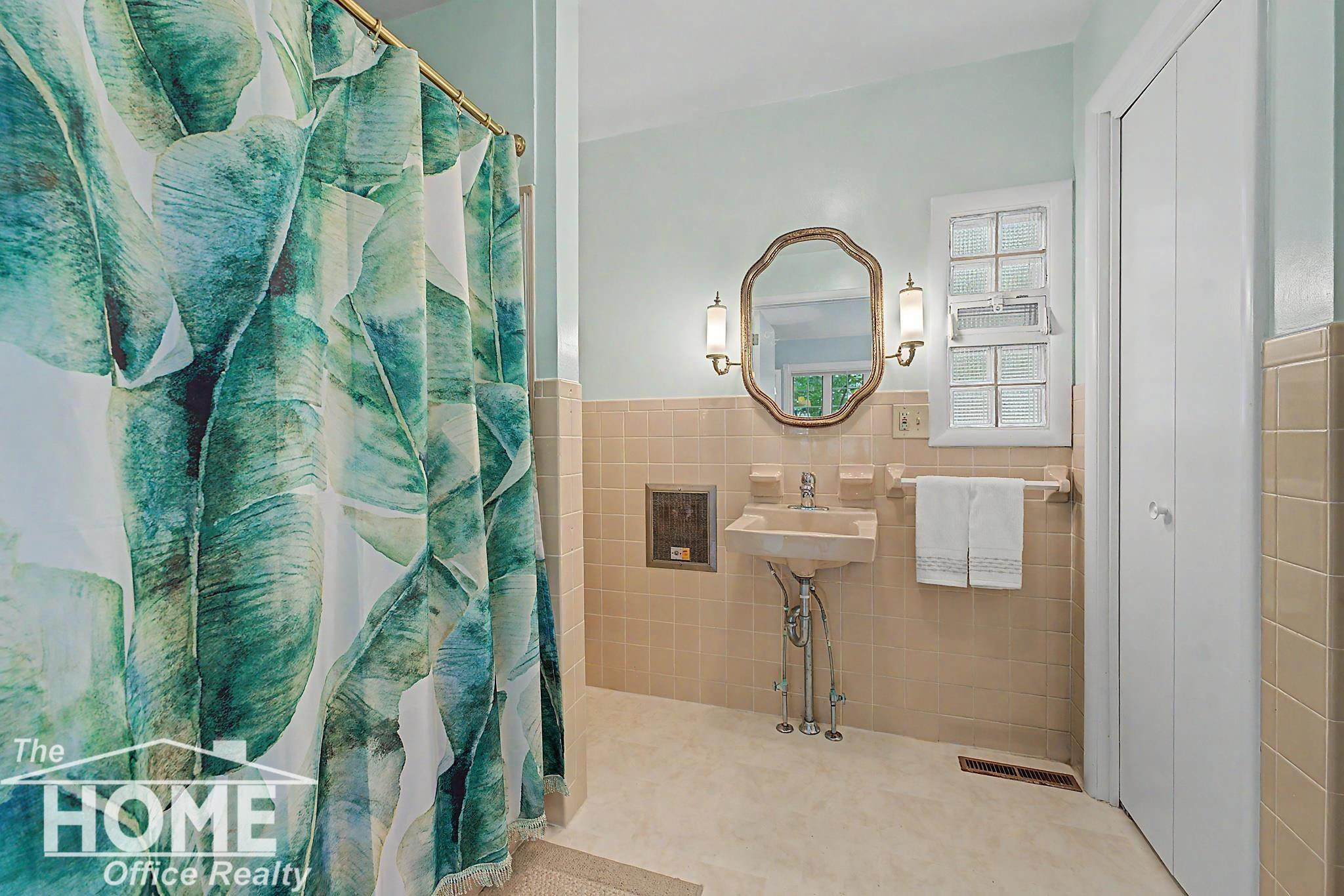 721 Lee Street, Owosso, MI 48867 — Photo 19