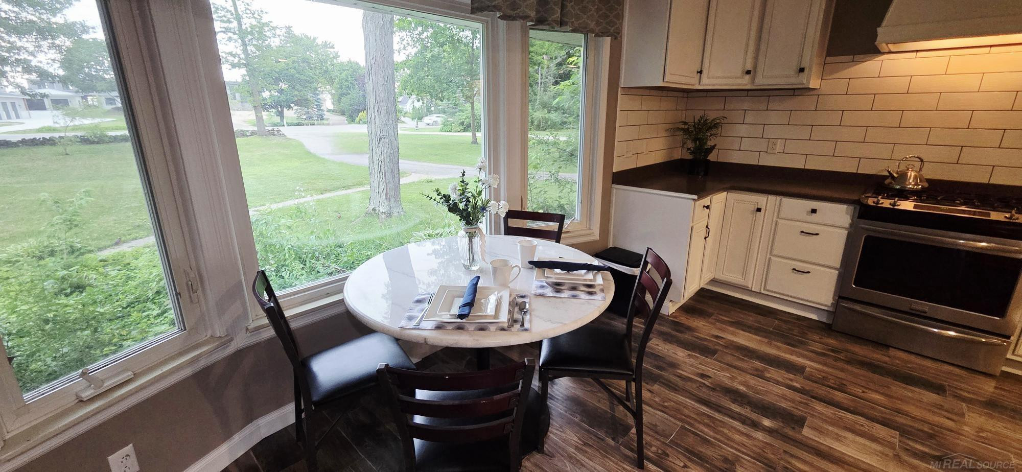 4579 Lakeshore Road, MI 48059 — Photo 10