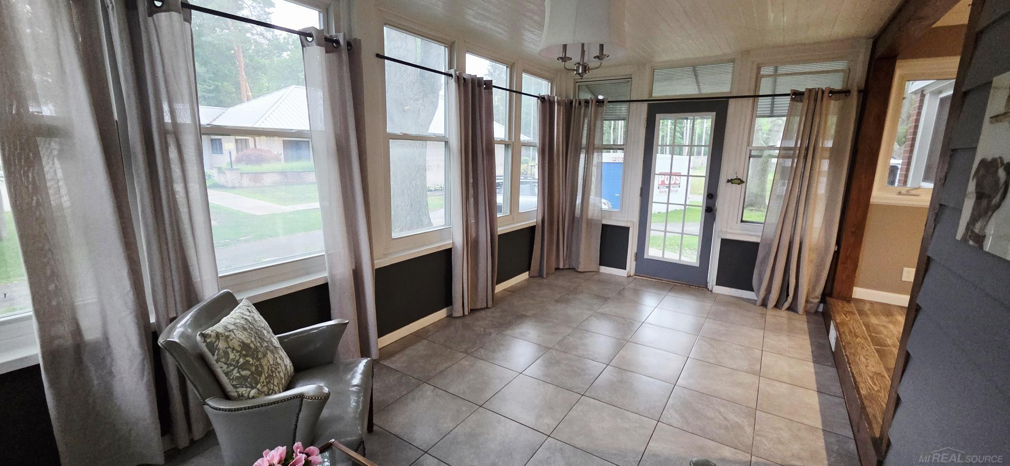 4579 Lakeshore Road, MI 48059 — Photo 13