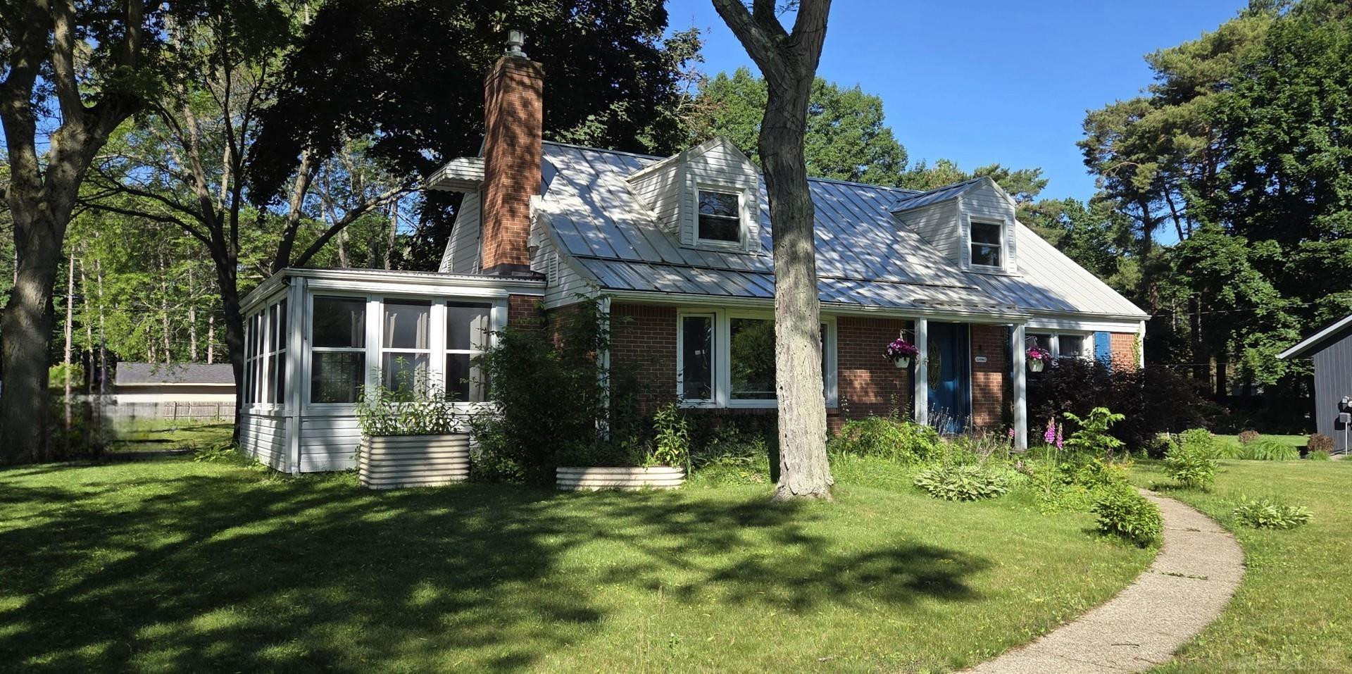 4579 Lakeshore Road, MI 48059 — Photo 33