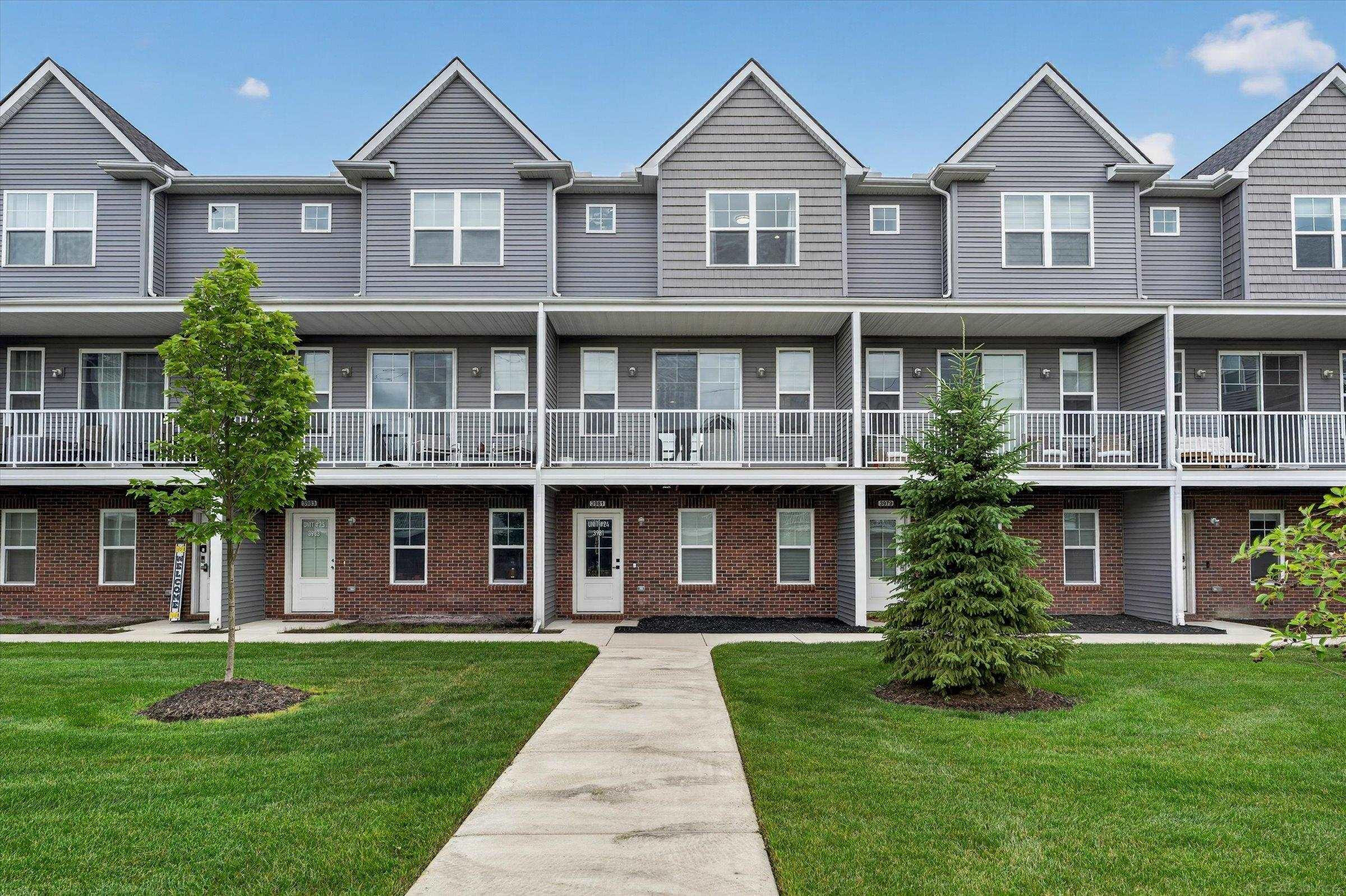 3981 Trailway Commons Circle, MI 48326