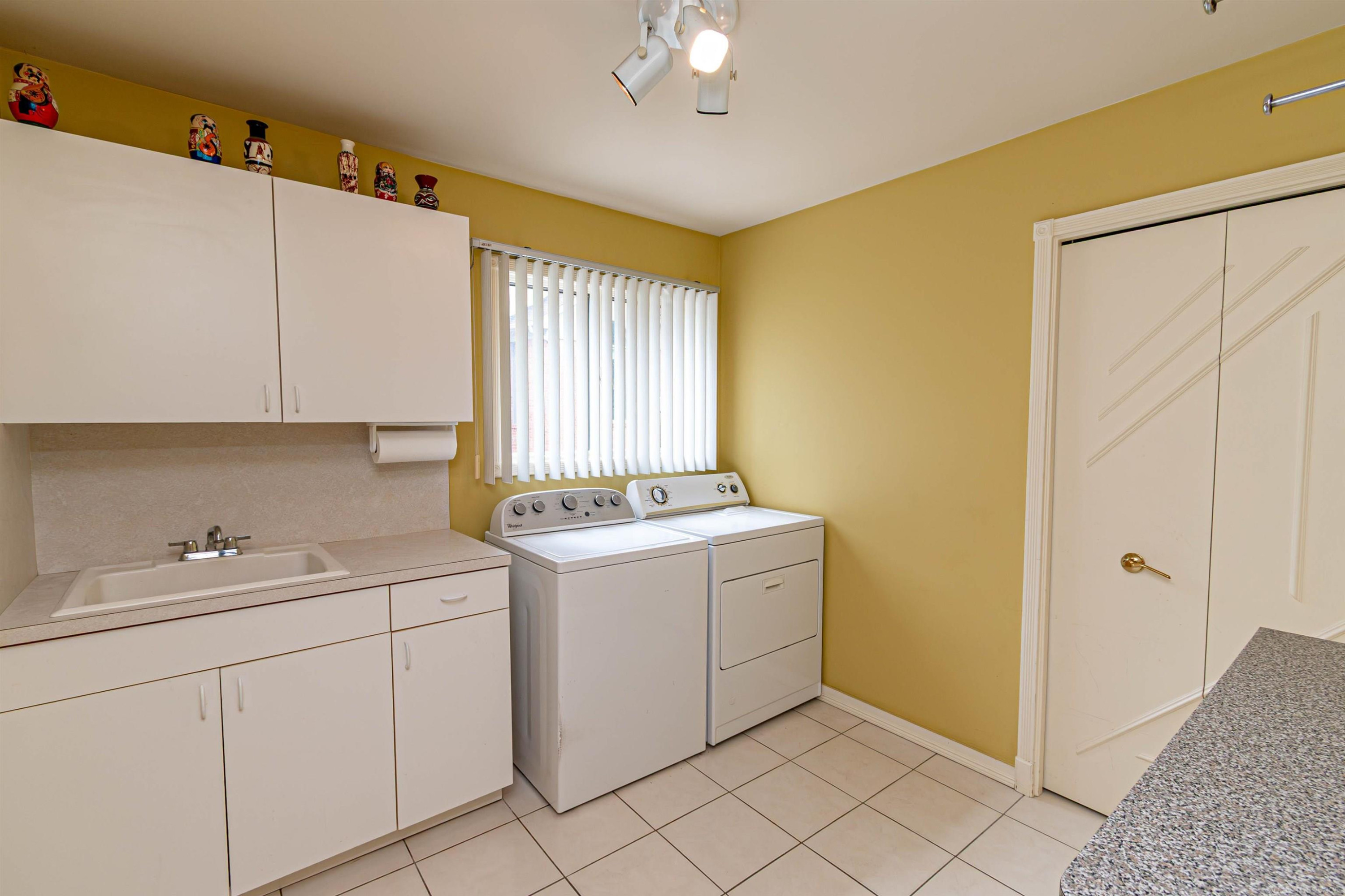 43737 Saint Julian Court, Sterling Heights, MI 48314 — Photo 23