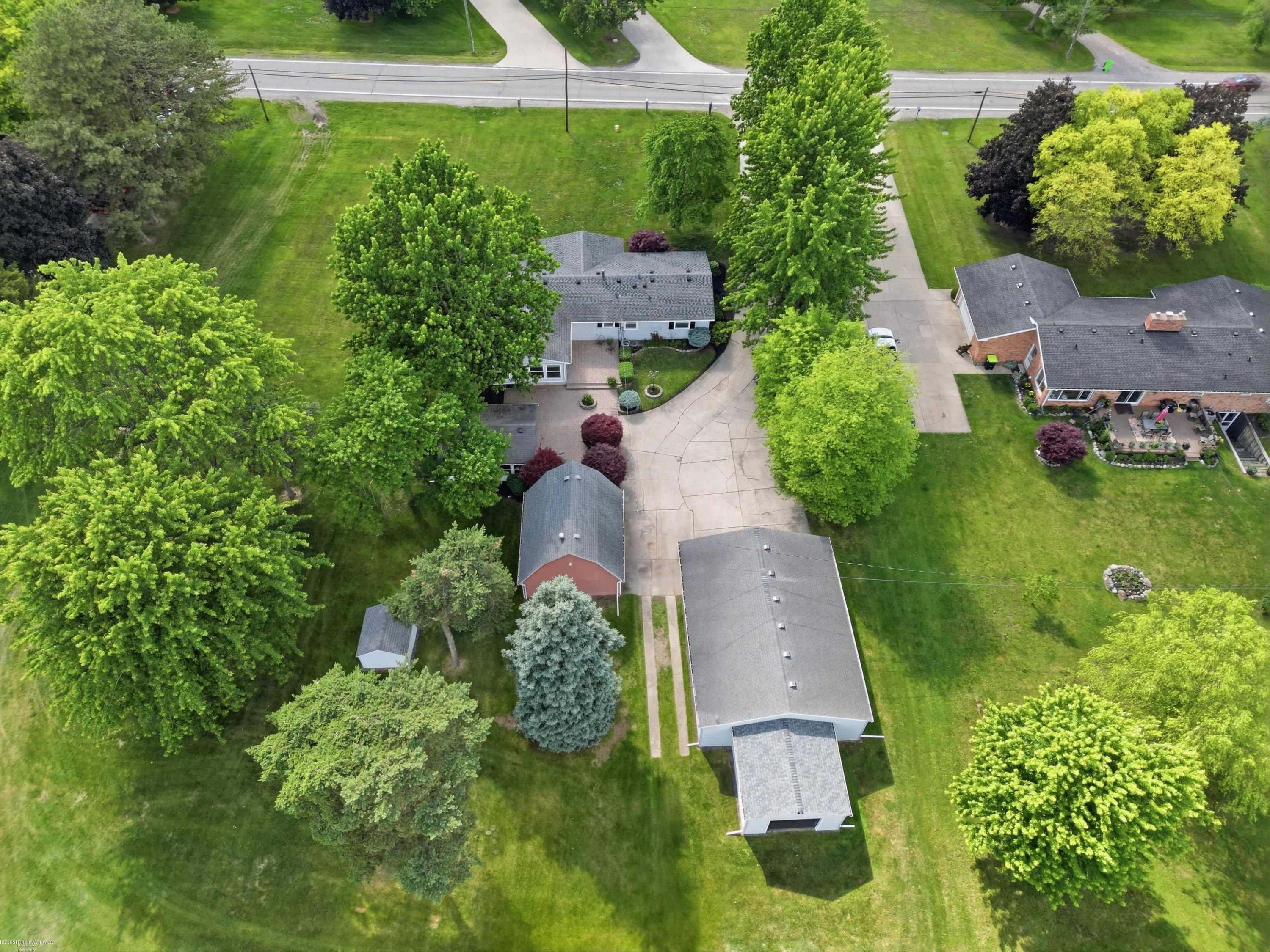 50400 Fairchild Road, New Baltimore, MI — Photo 3