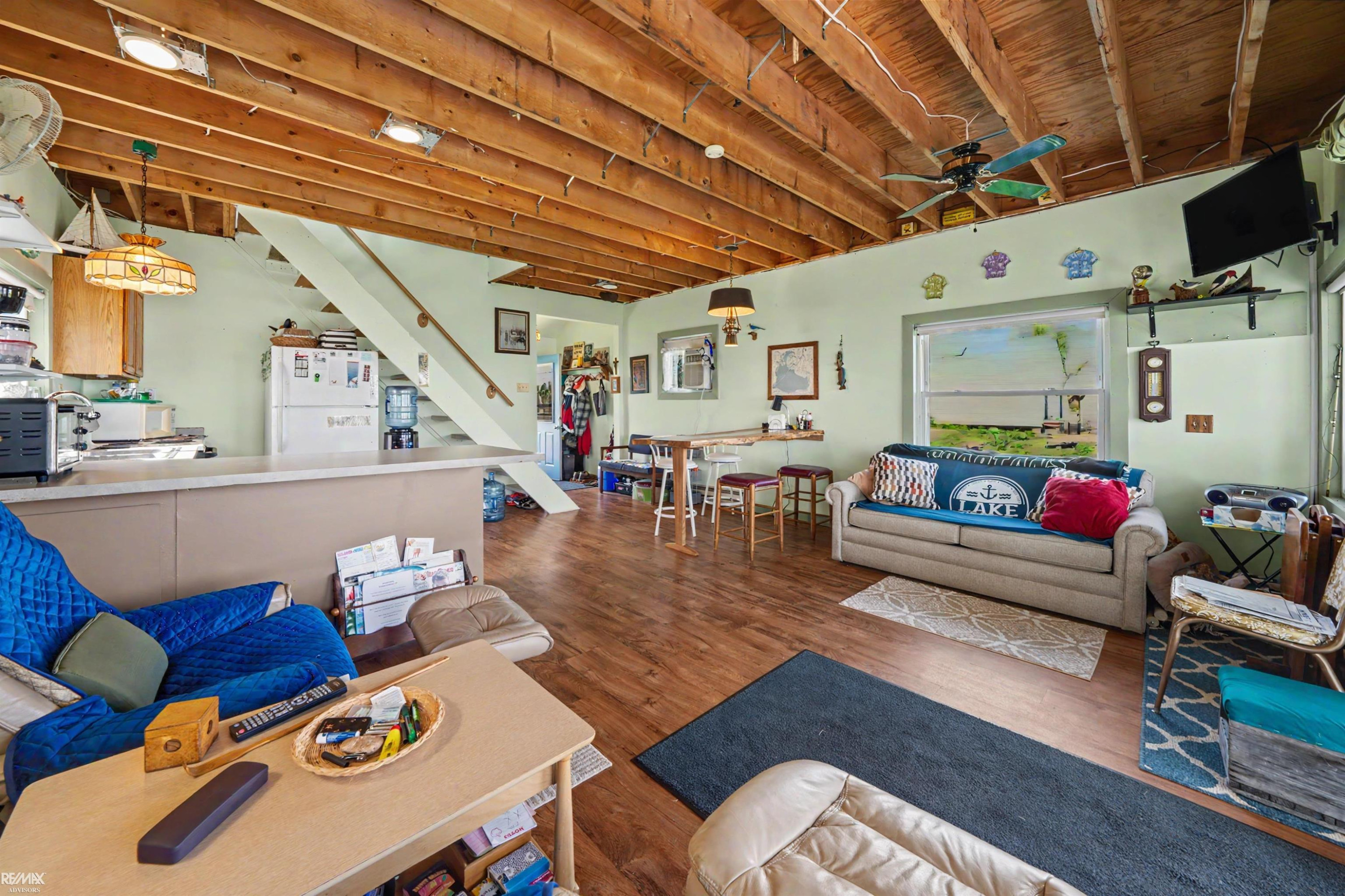 7286 South Channel Drive, MI 48028 — Photo 9