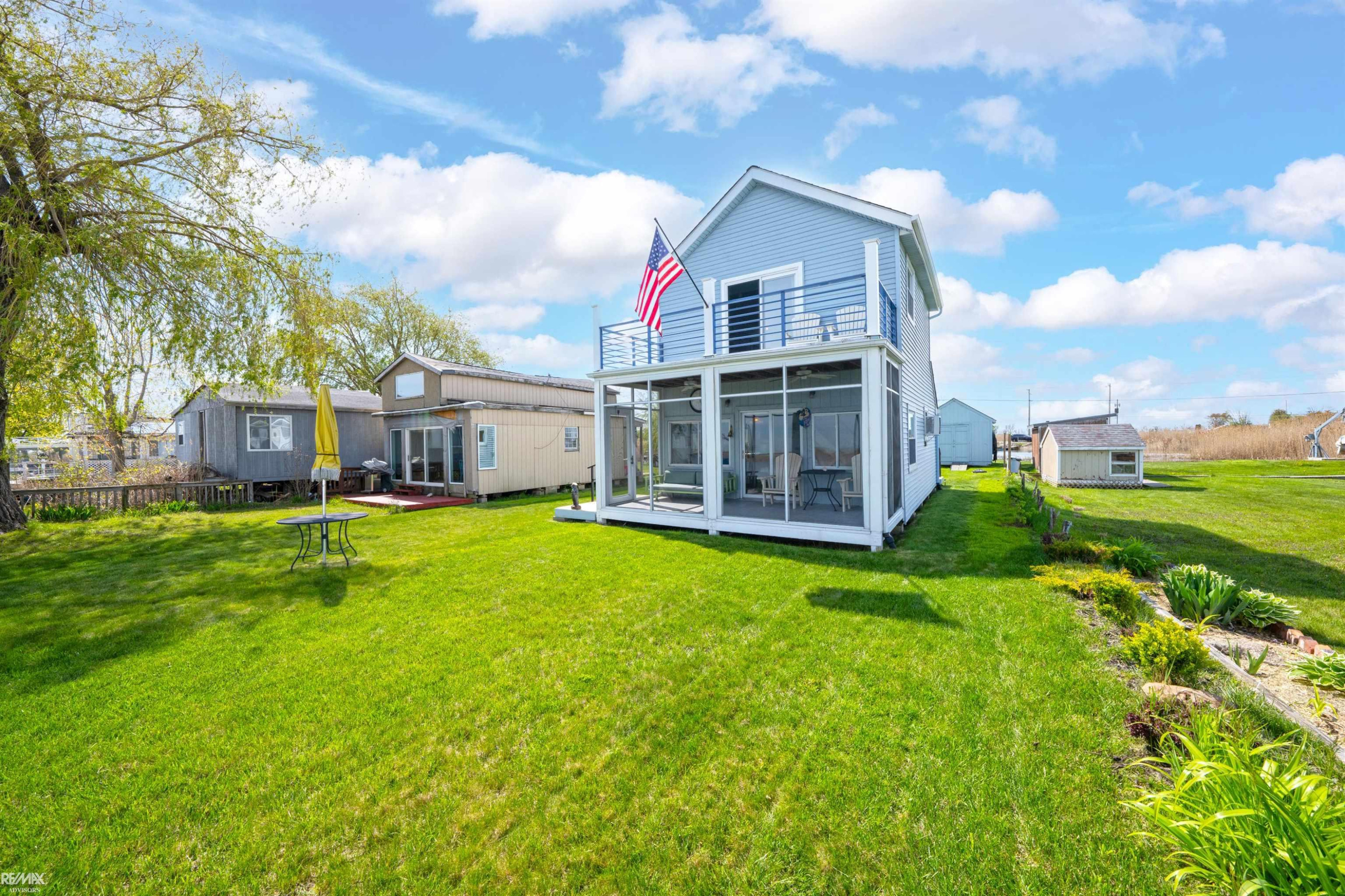 7286 South Channel Drive, MI 48028 — Photo 31