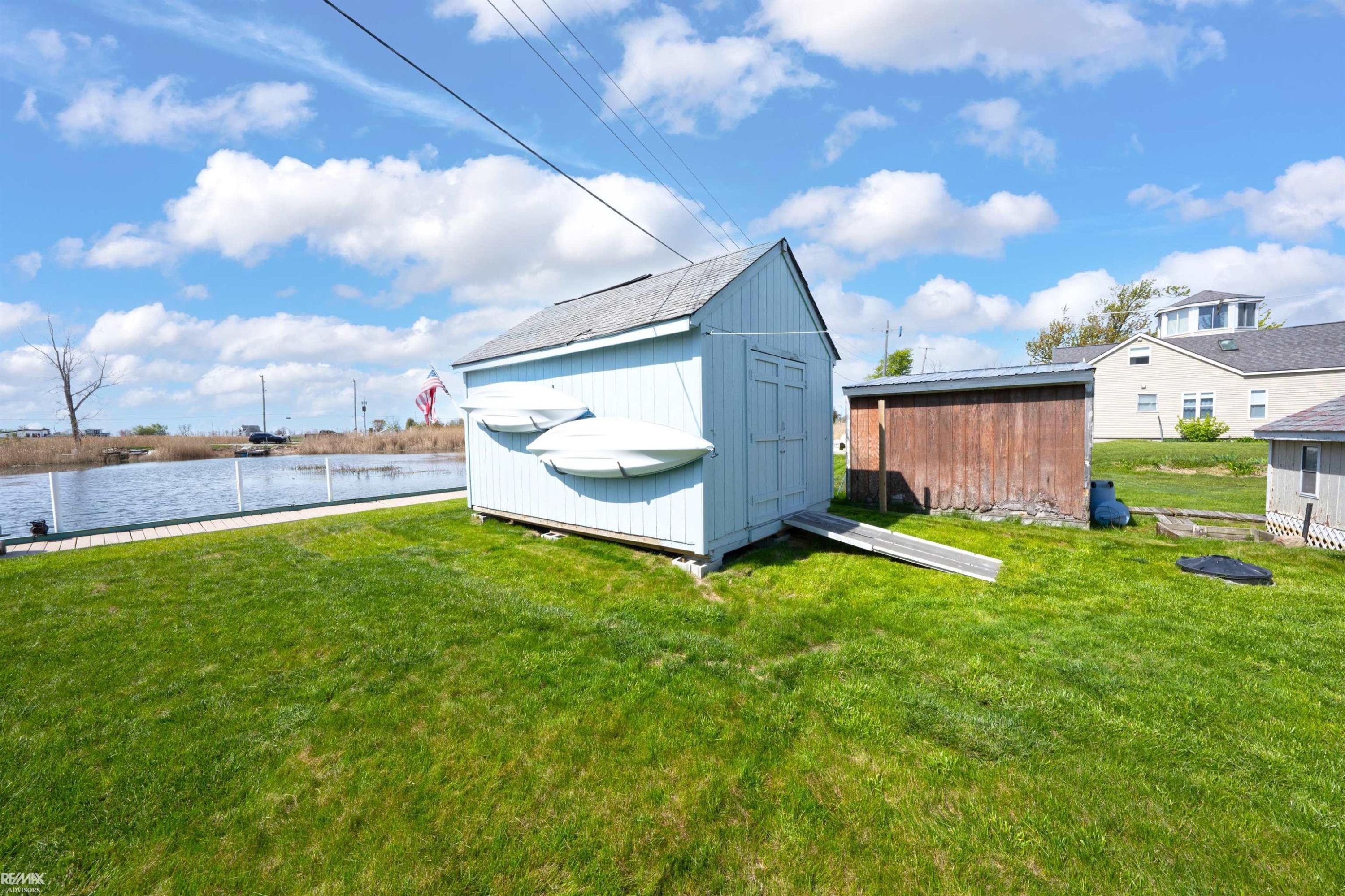 7286 South Channel Drive, MI 48028 — Photo 35