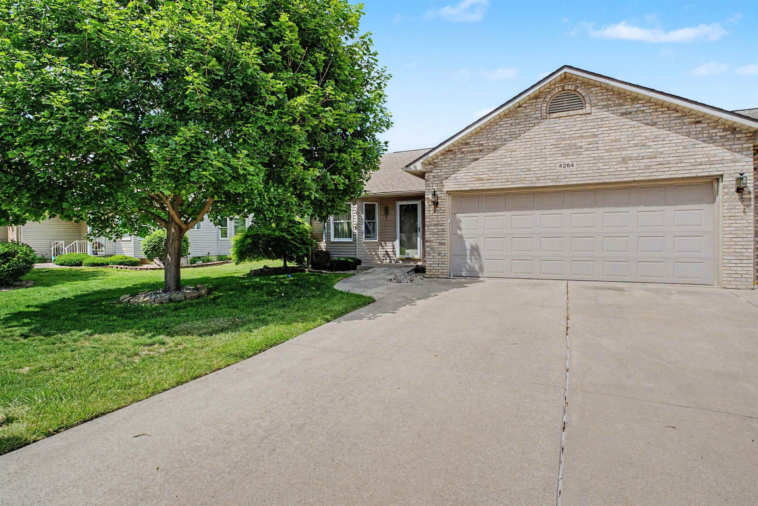 4264 Springbrook Drive, Swartz Creek, MI 48473