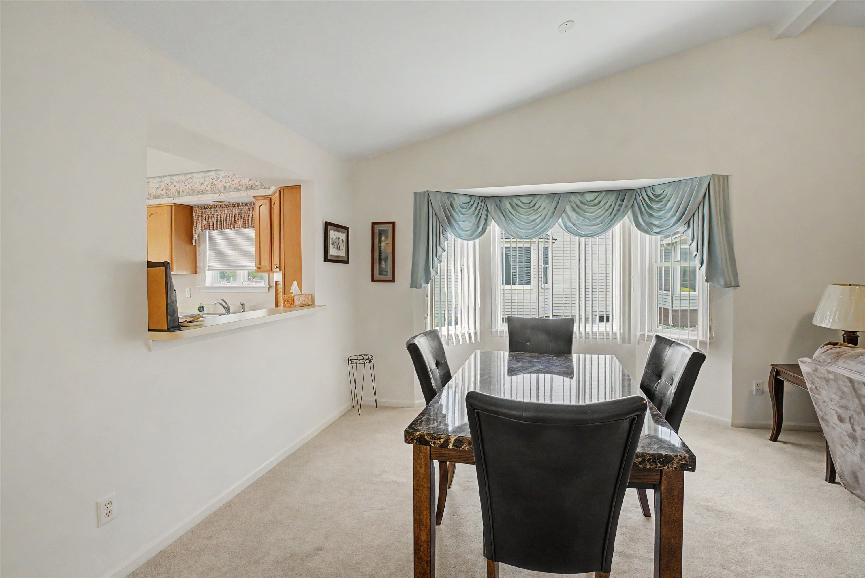 4264 Springbrook Drive, Swartz Creek, MI 48473 — Photo 4